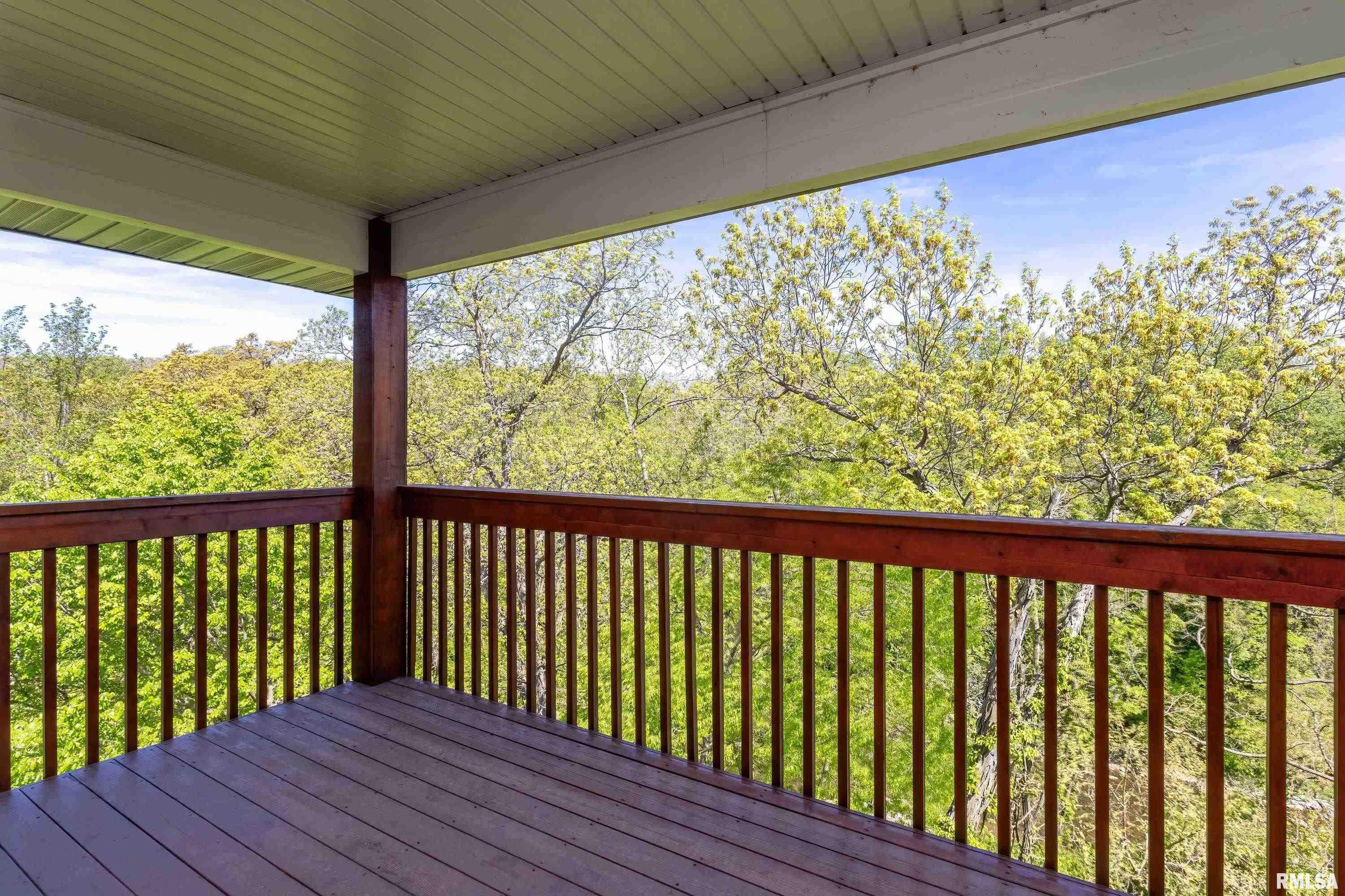 4102 CREEK HILL Drive Unit: 102