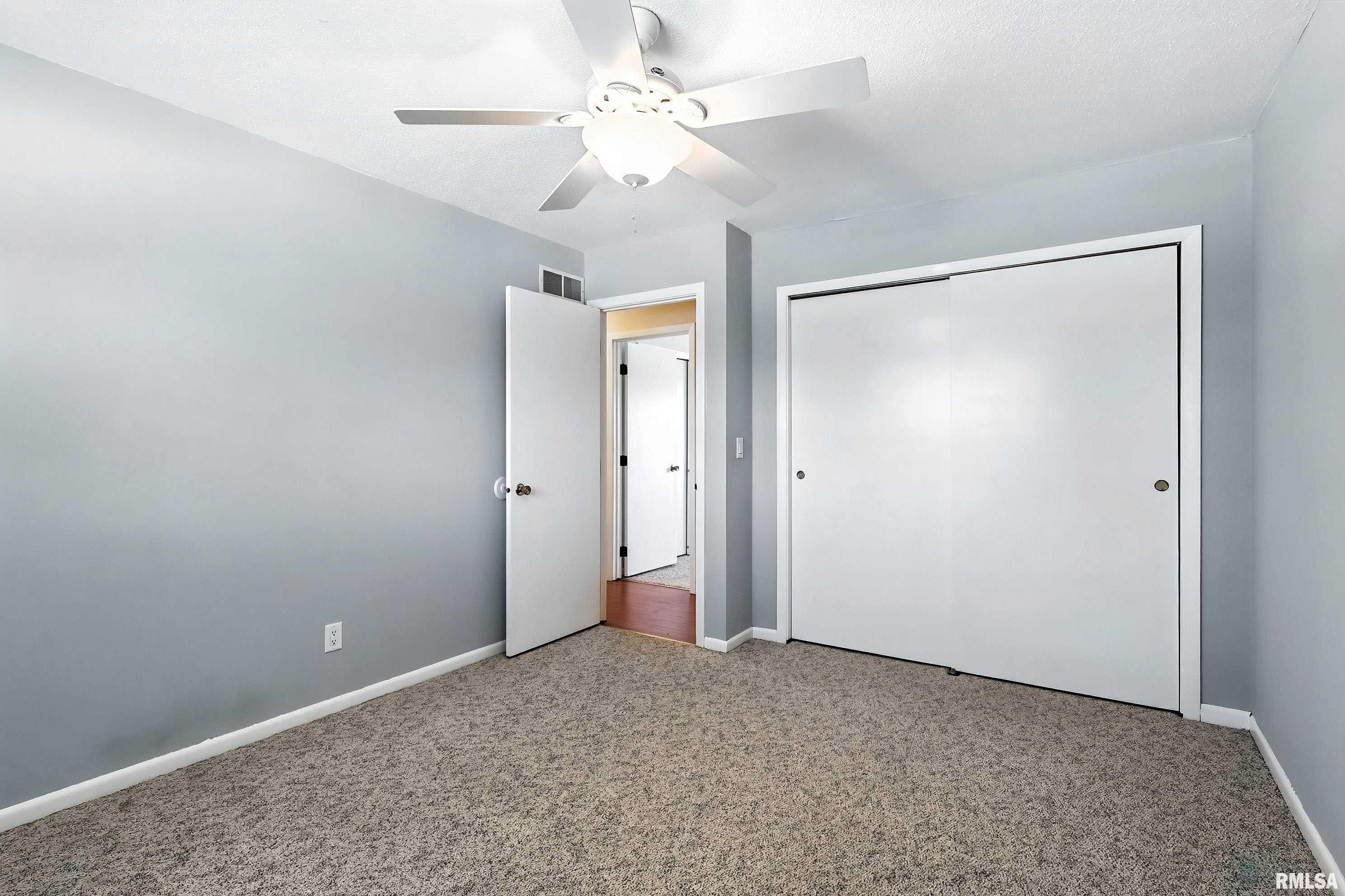 208 W 46TH Street