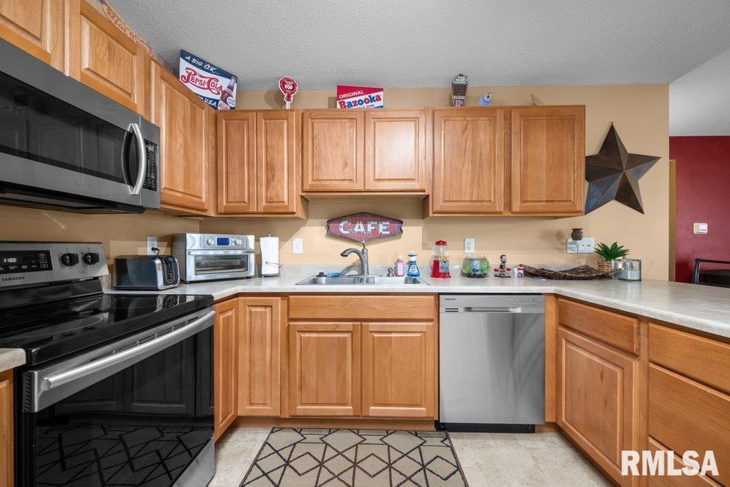 3209 S 16TH Avenue Unit: 203