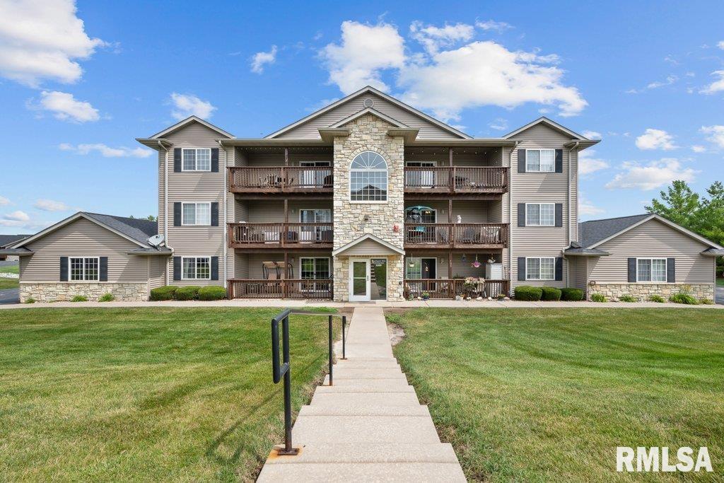 3209 S 16TH Avenue Unit: 203