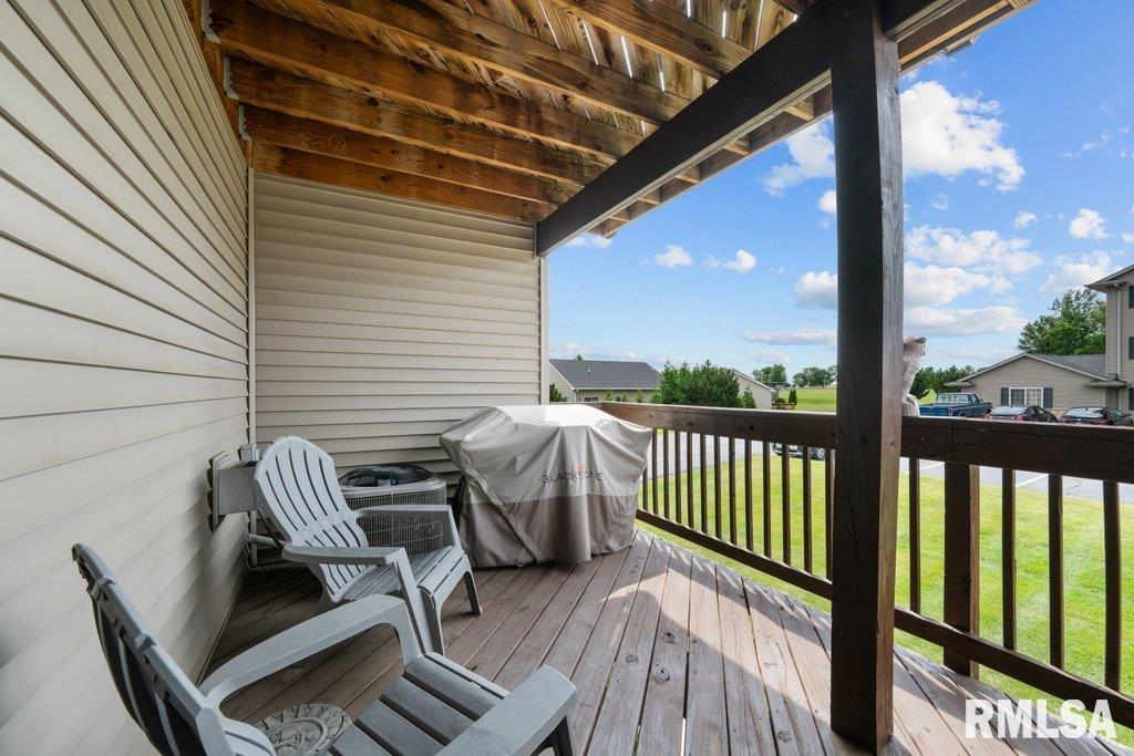 3209 S 16TH Avenue Unit: 203