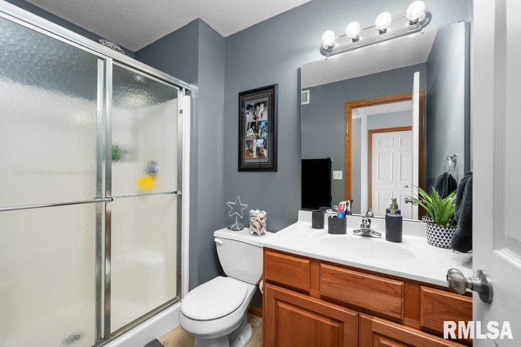 3209 S 16TH Avenue Unit: 203