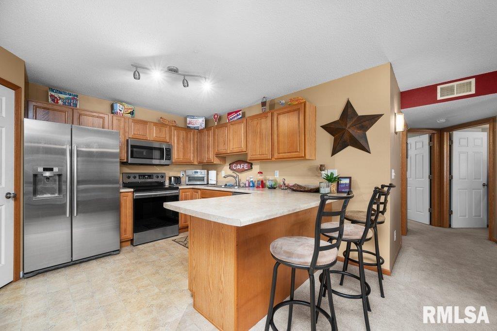 3209 S 16TH Avenue Unit: 203