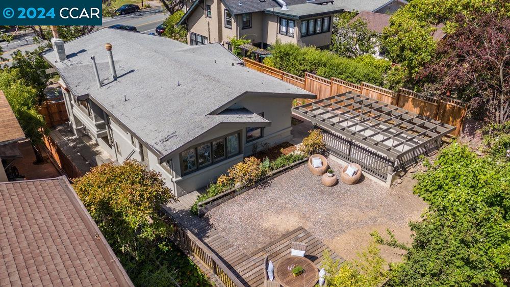 1704 Marin Ave