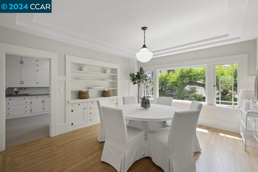 1704 Marin Ave