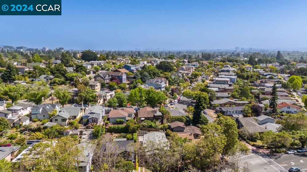1704 Marin Ave