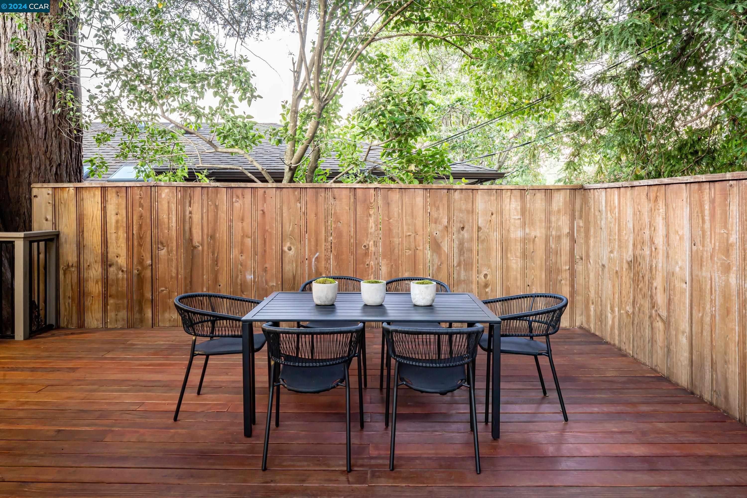 15 Claremont Avenue