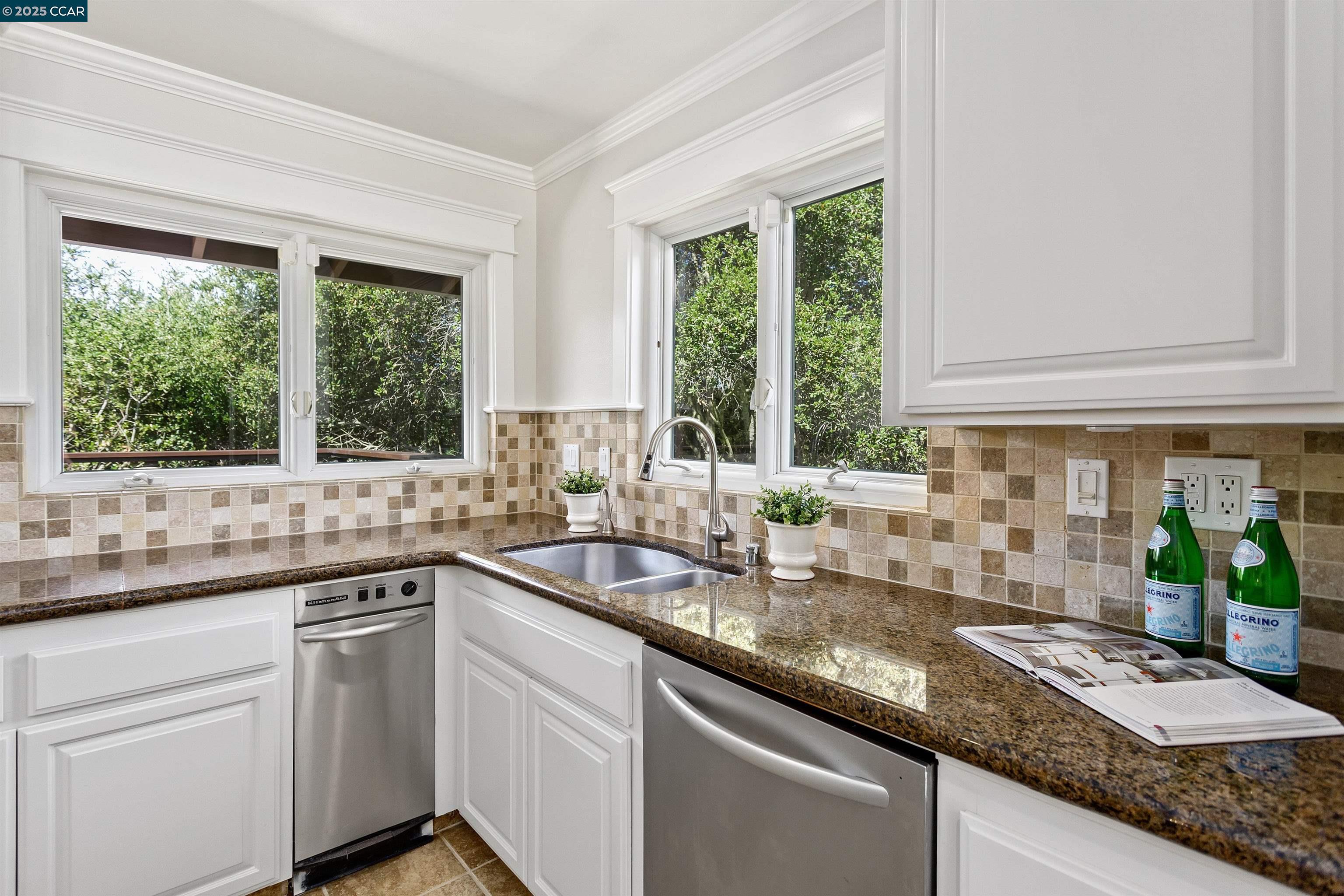 11 Idyll Ct (Off Market)