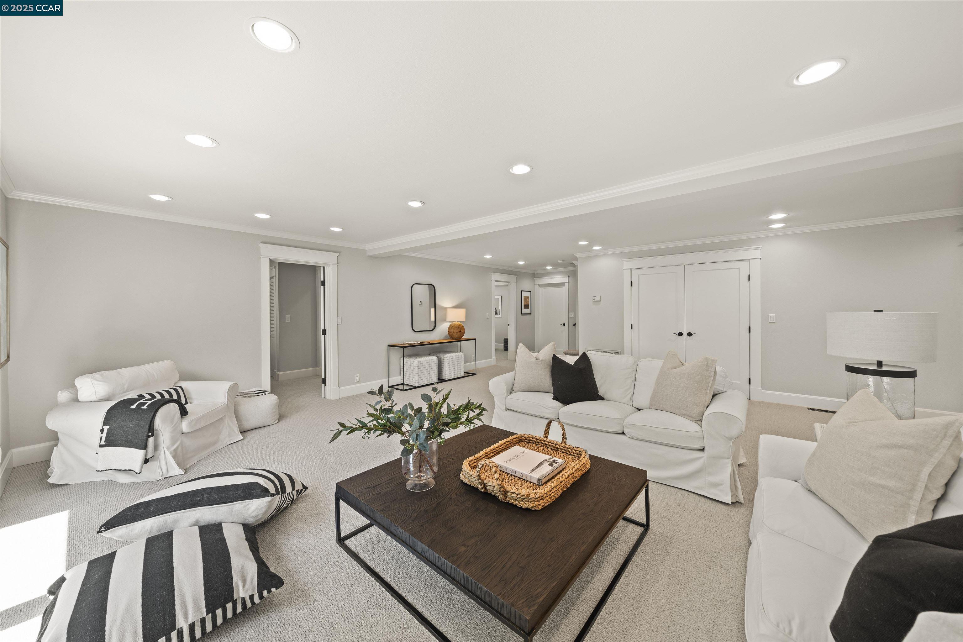 11 Idyll Ct (Off Market)