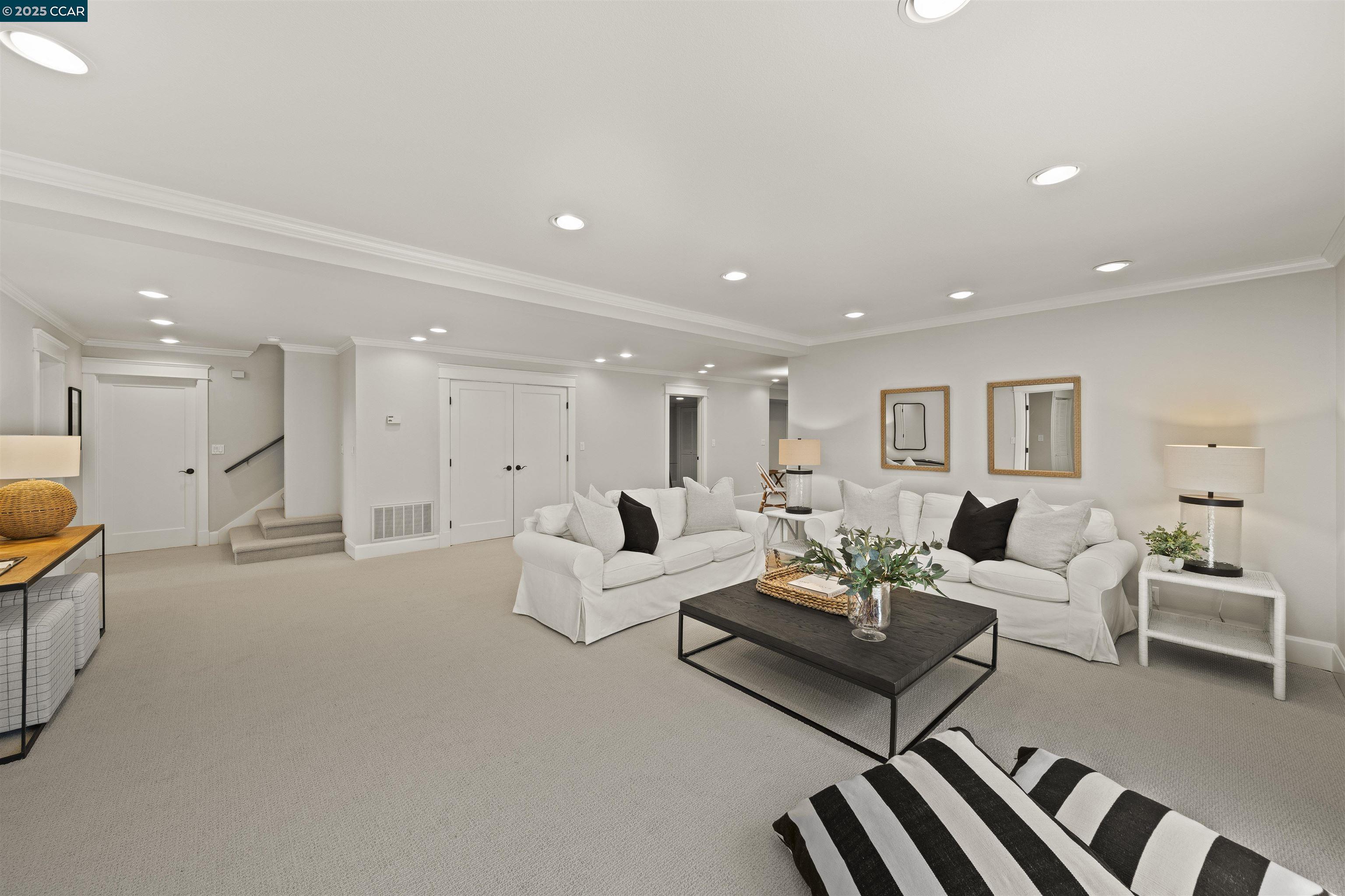 11 Idyll Ct (Off Market)