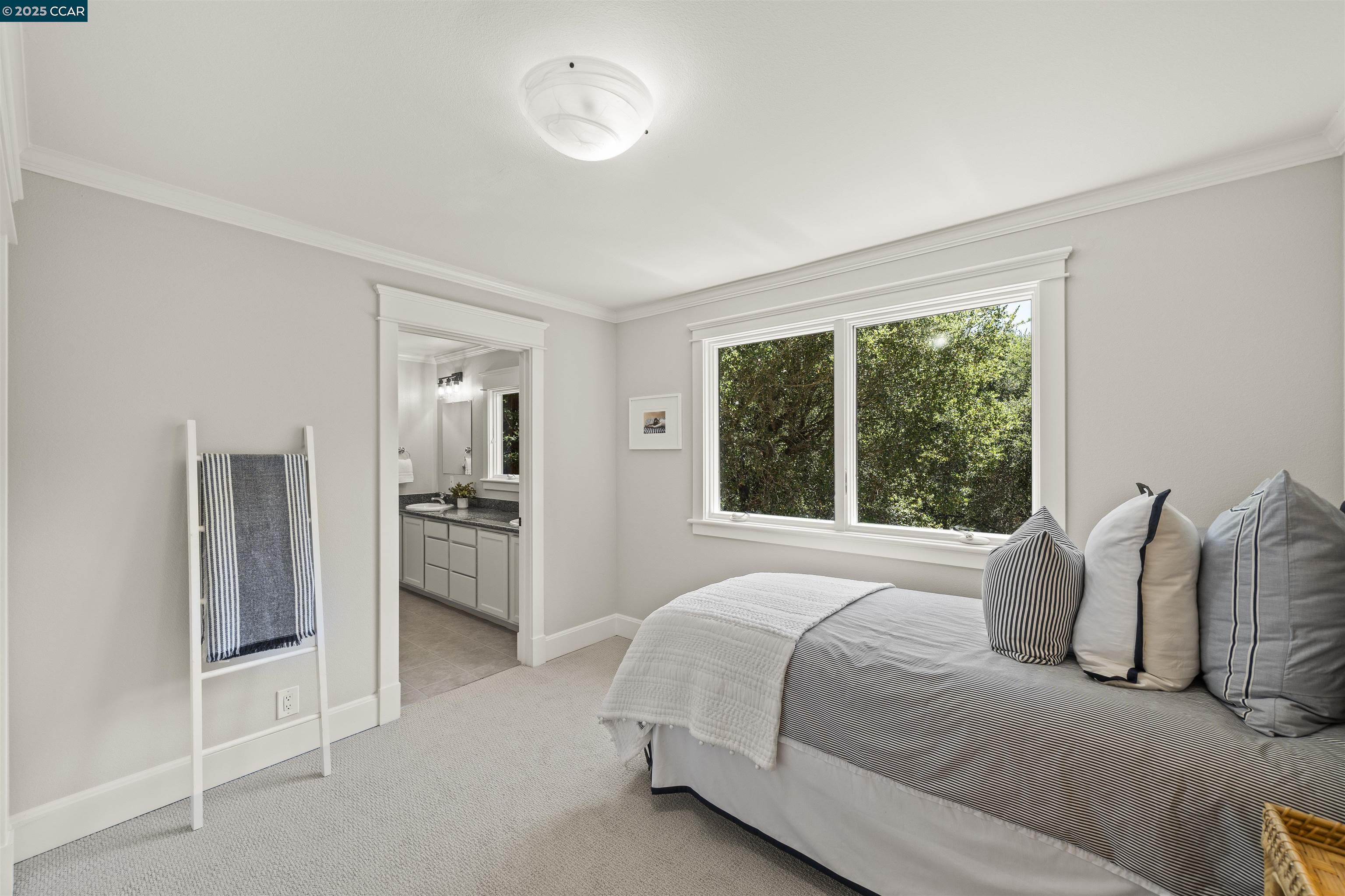 11 Idyll Ct (Off Market)