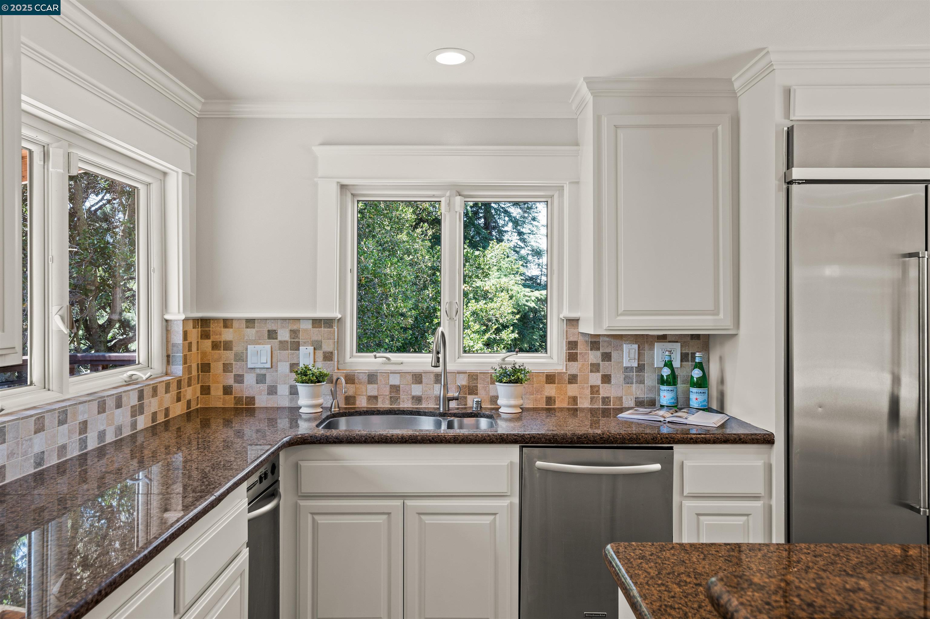 11 Idyll Ct (Off Market)