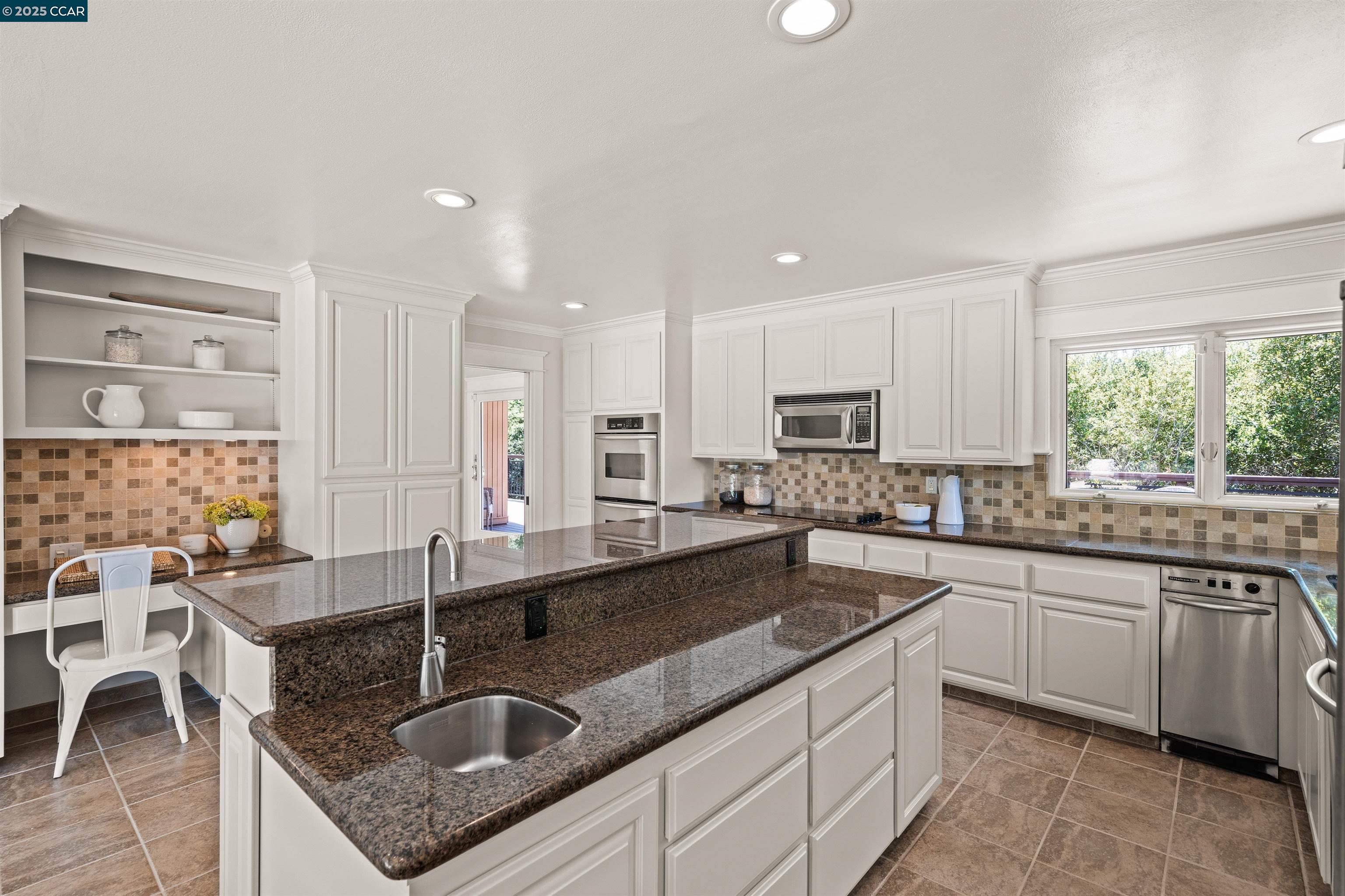 11 Idyll Ct (Off Market)