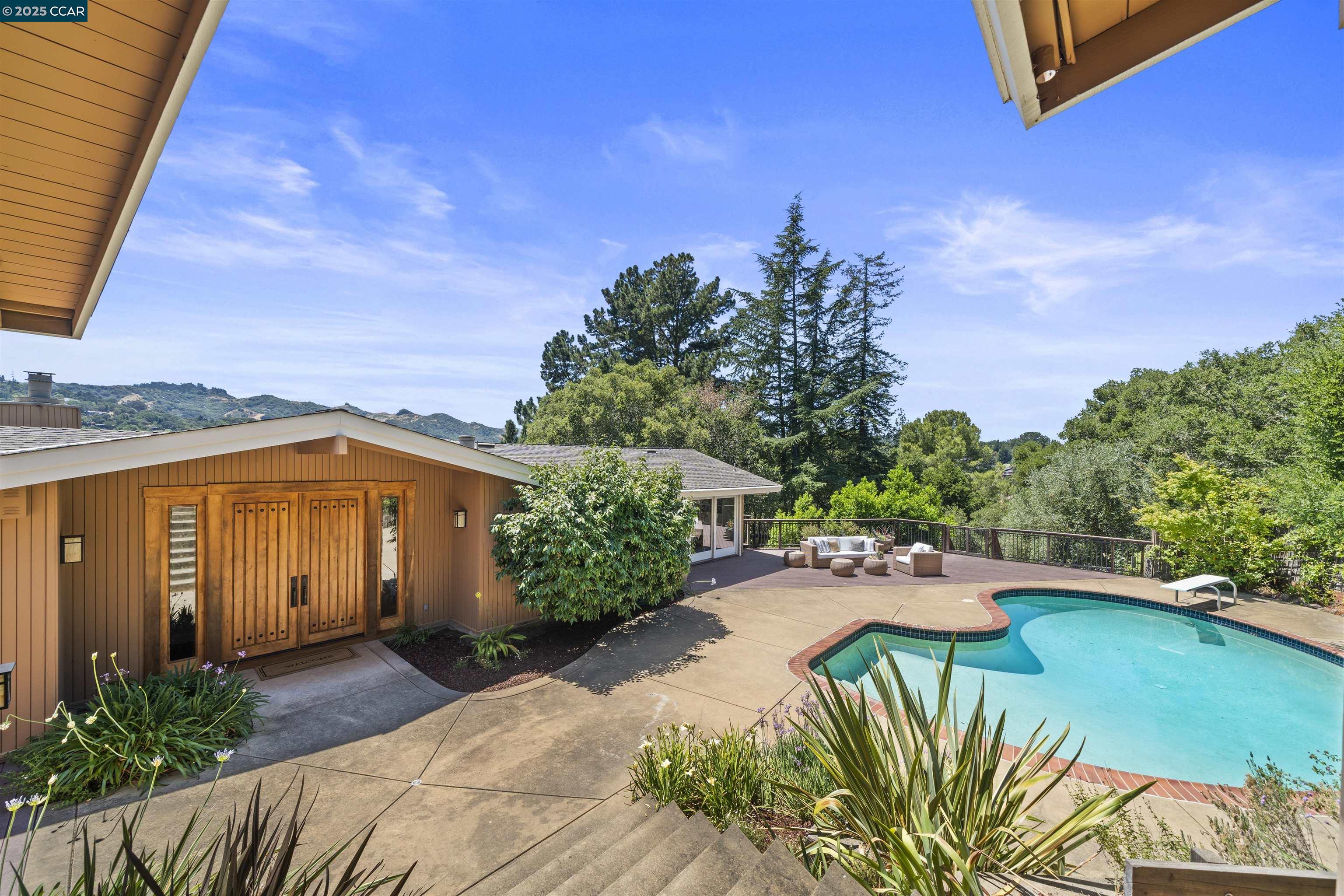 11 Idyll Ct (Off Market)