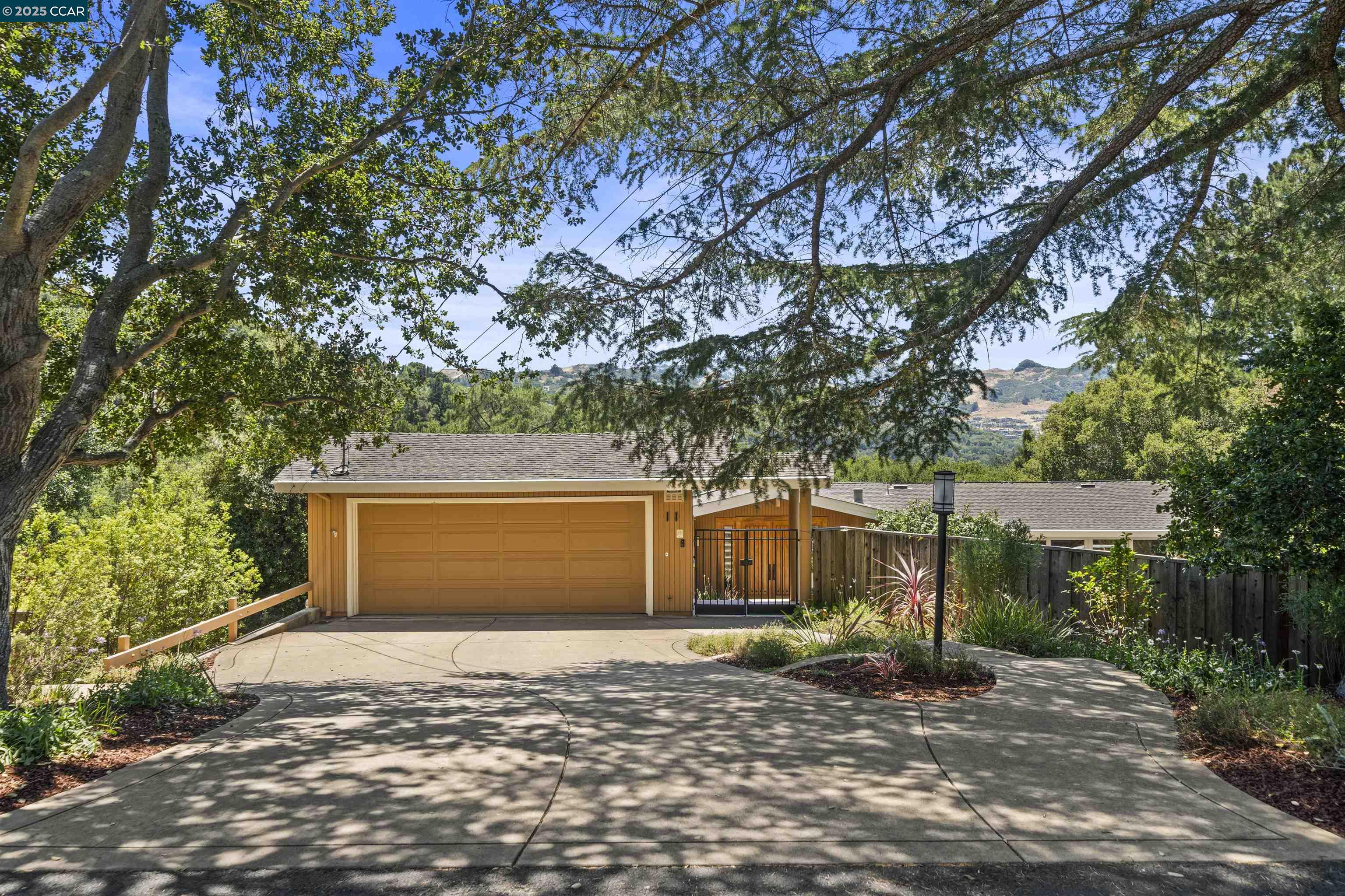 11 Idyll Ct (Off Market)