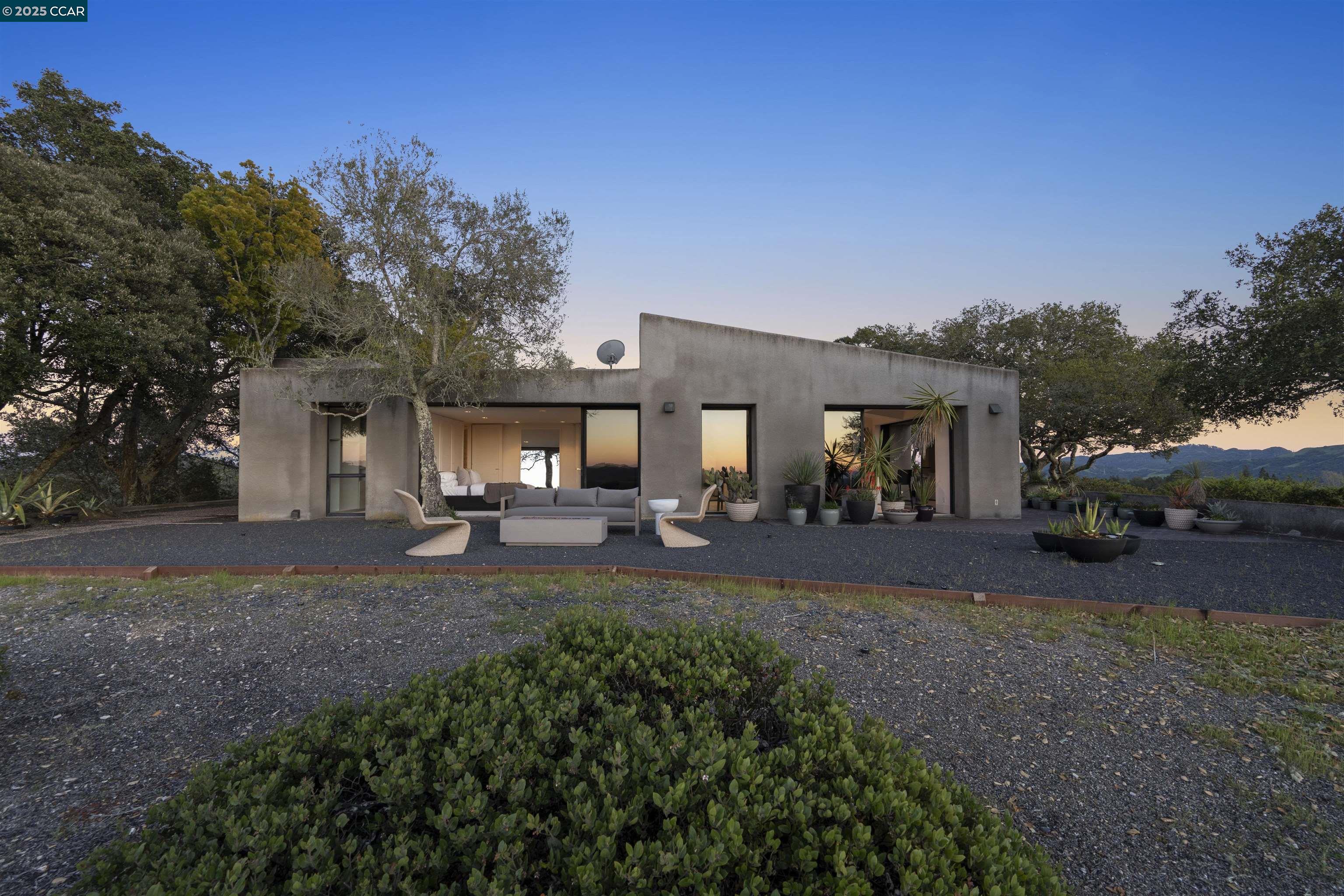 13 Melody Ln