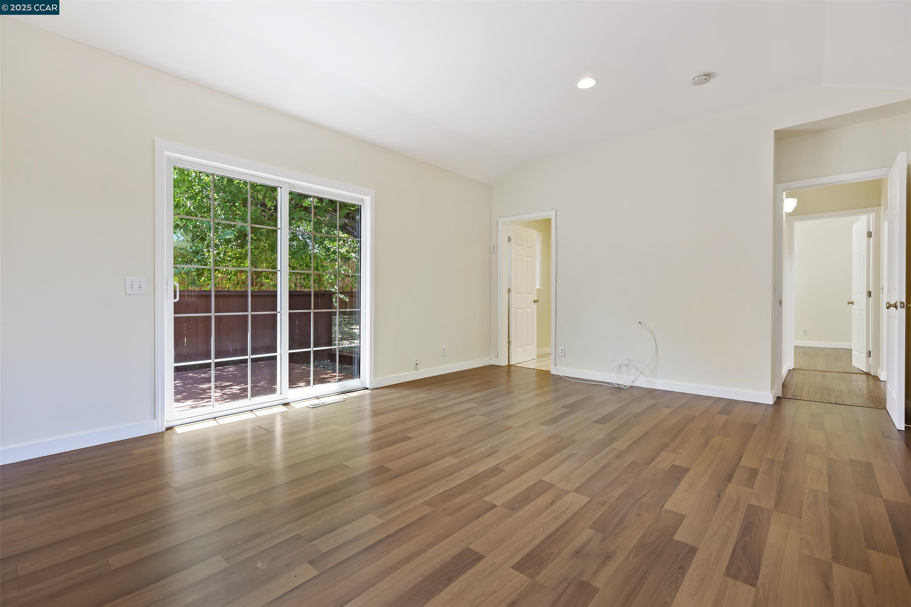 828 Bancroft Rd