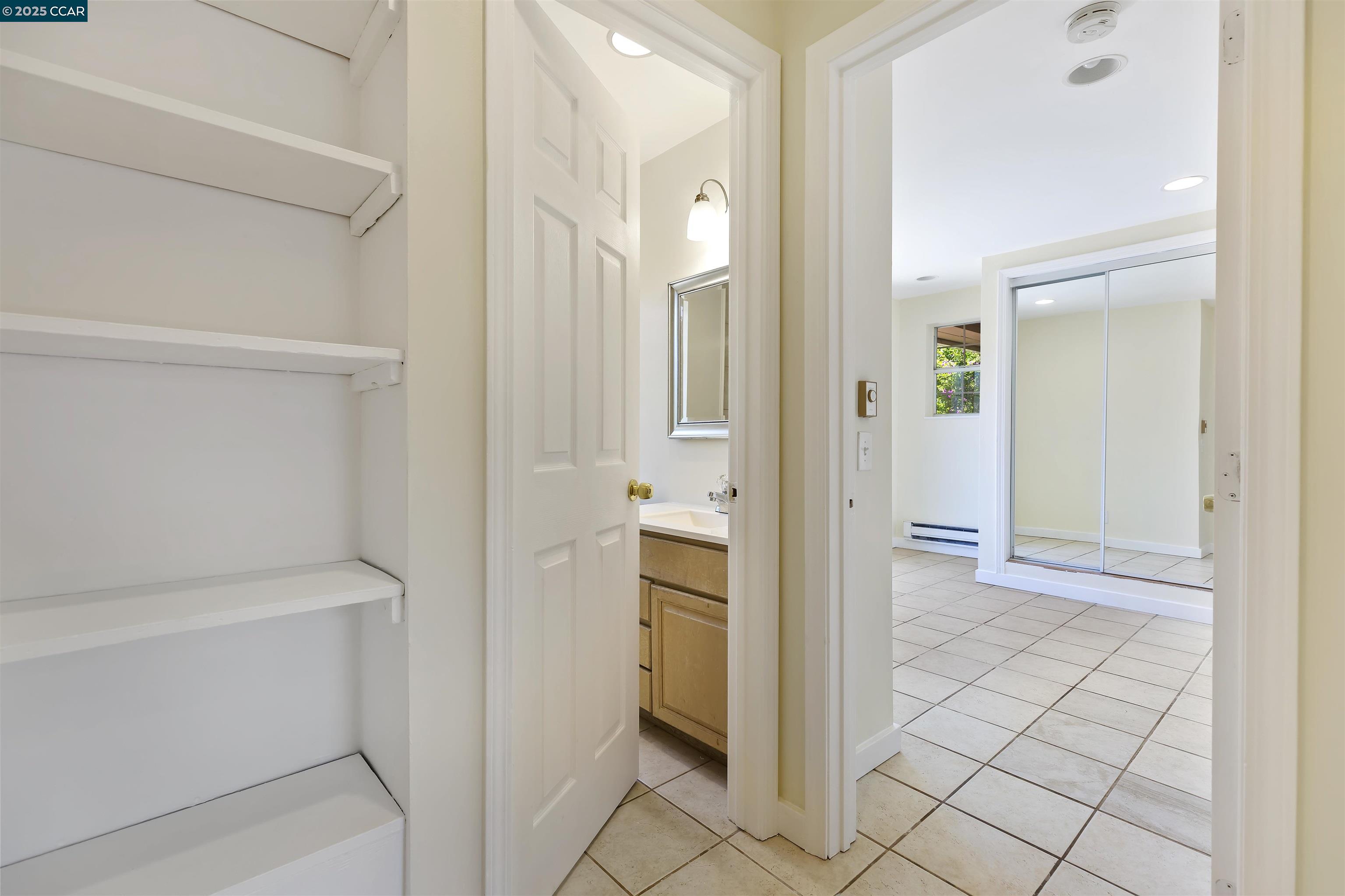 828 Bancroft Rd
