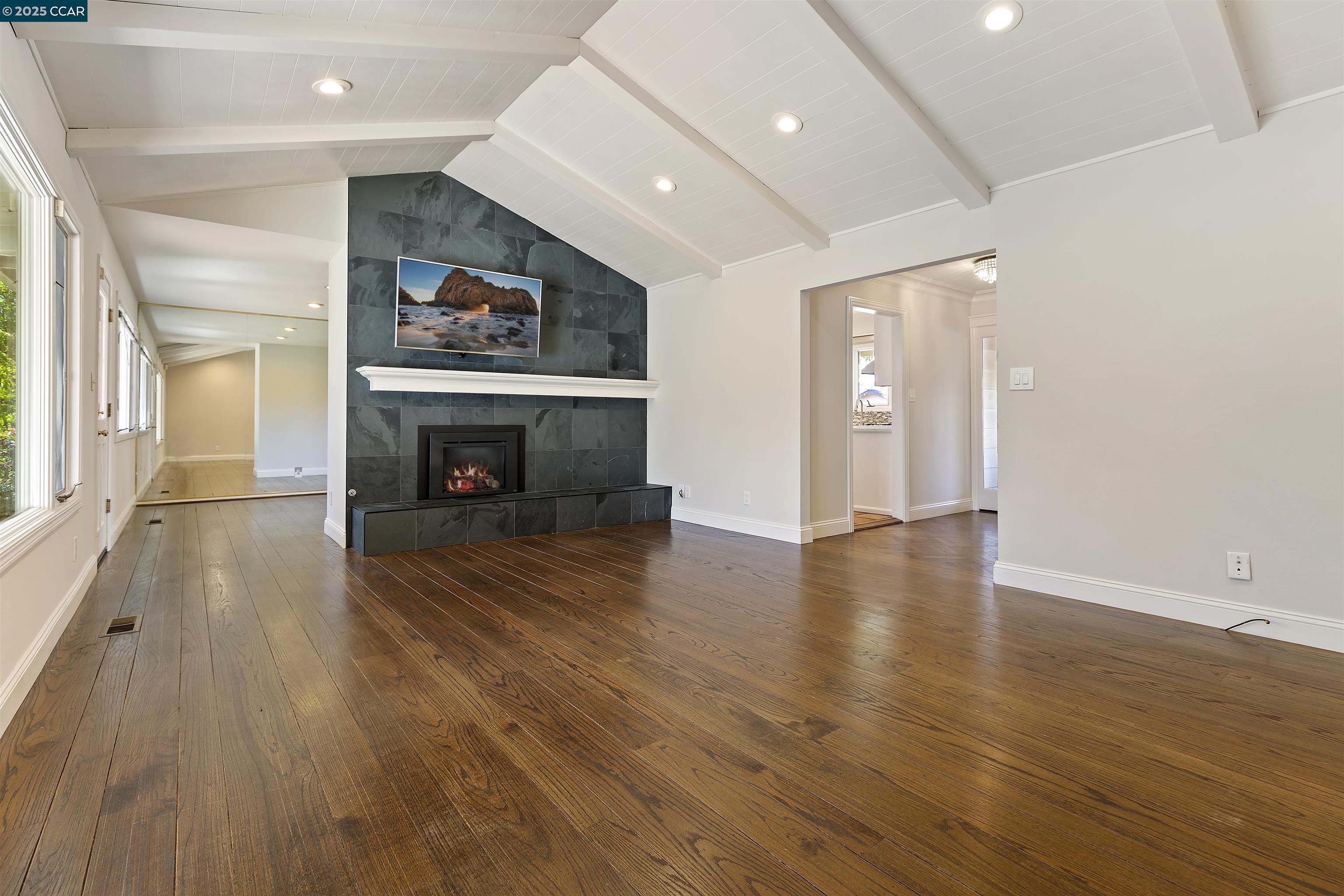 33 Sullivan Dr