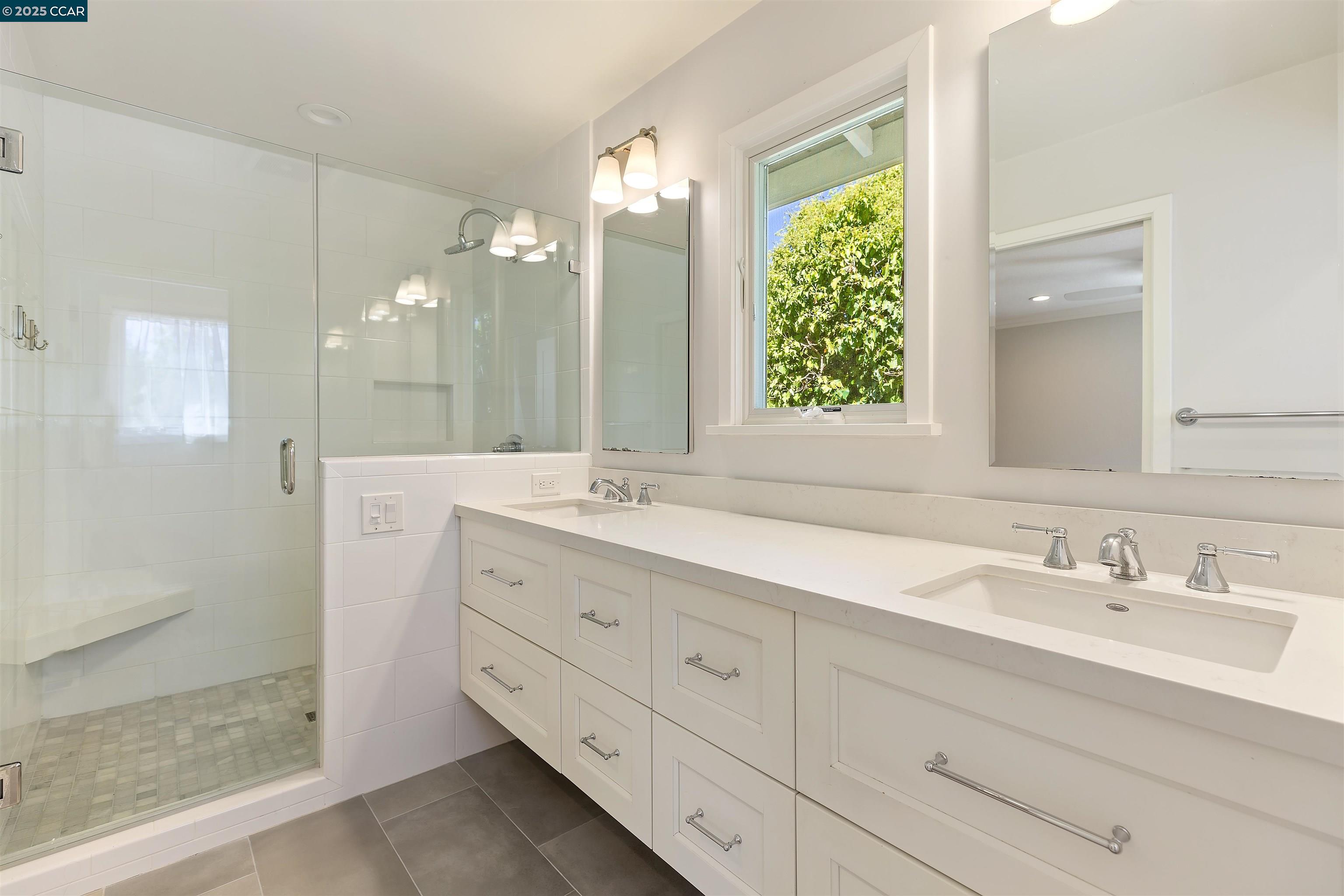 33 Sullivan Dr