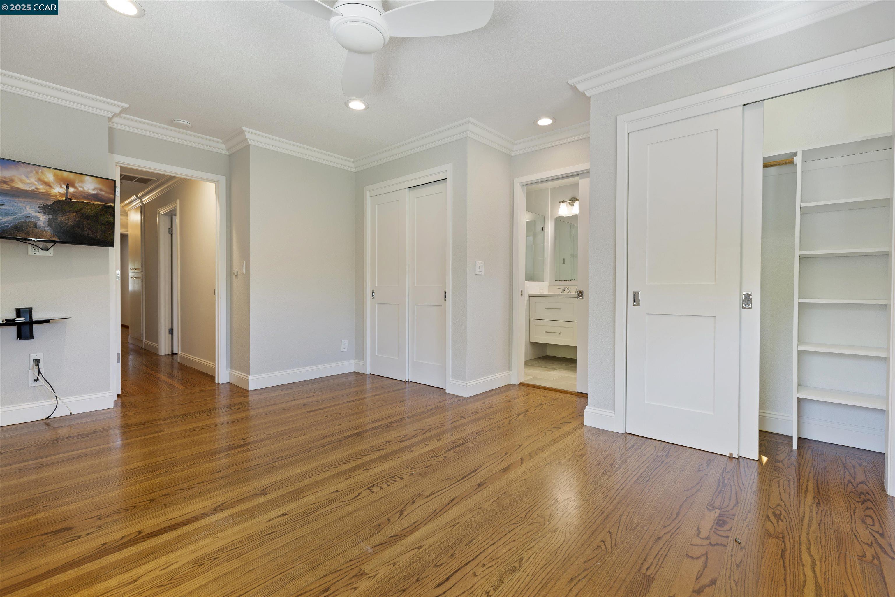 33 Sullivan Dr