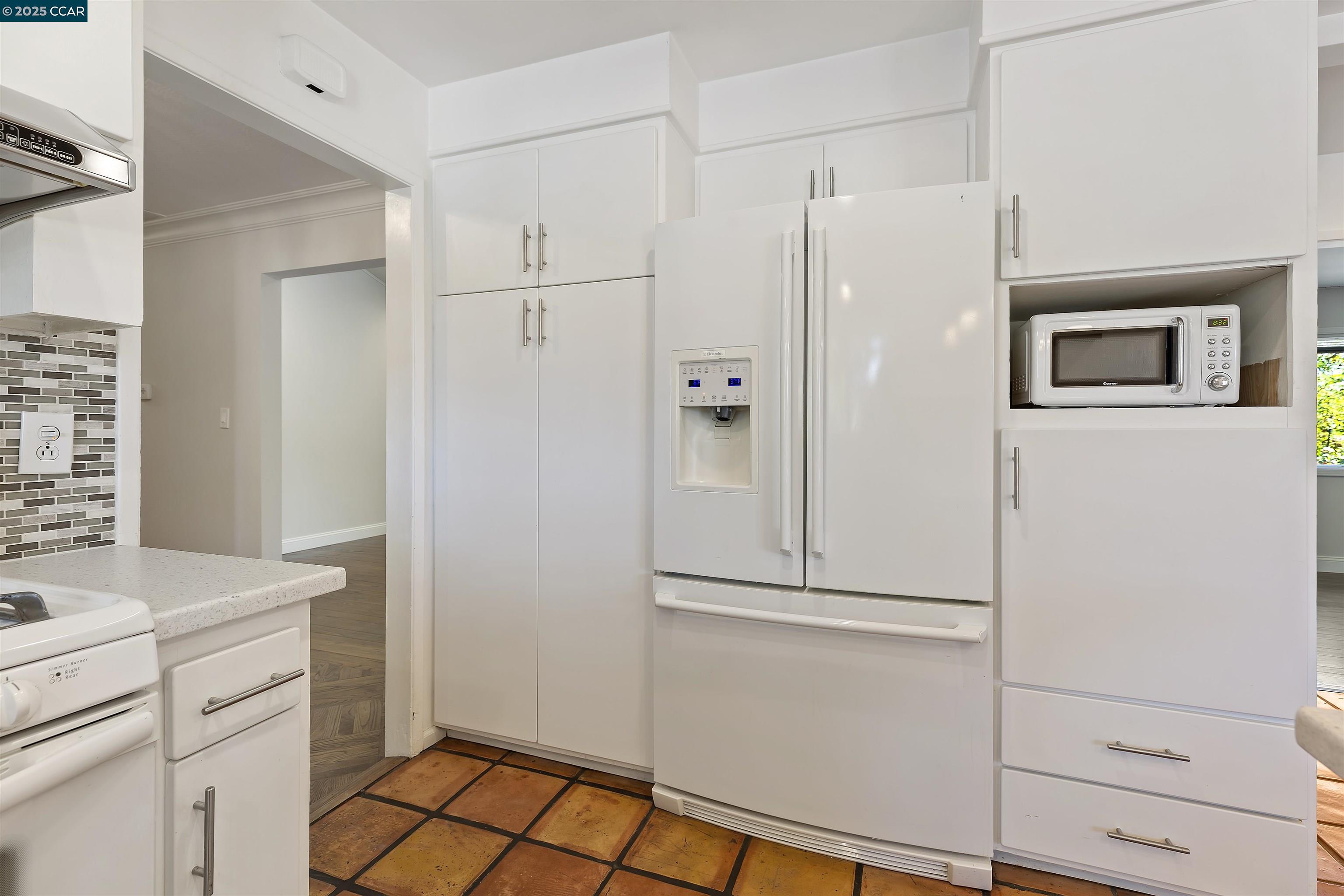 33 Sullivan Dr
