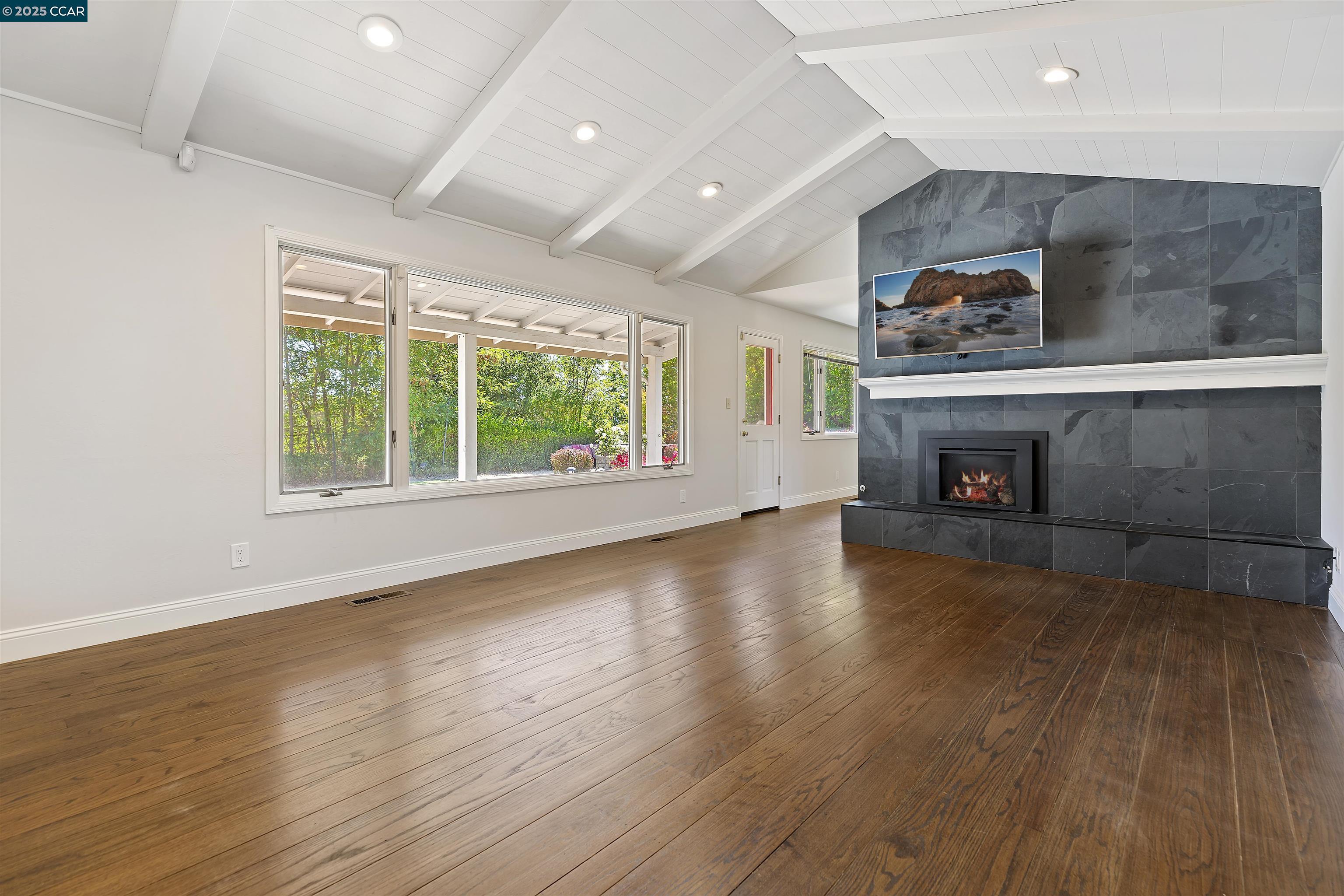 33 Sullivan Dr
