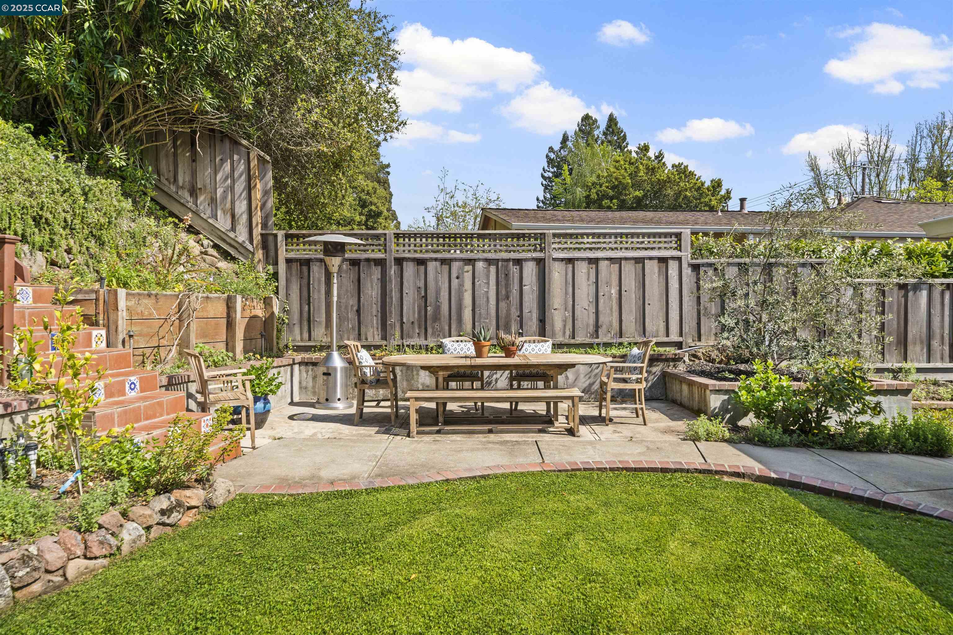 34 Don Gabriel Way