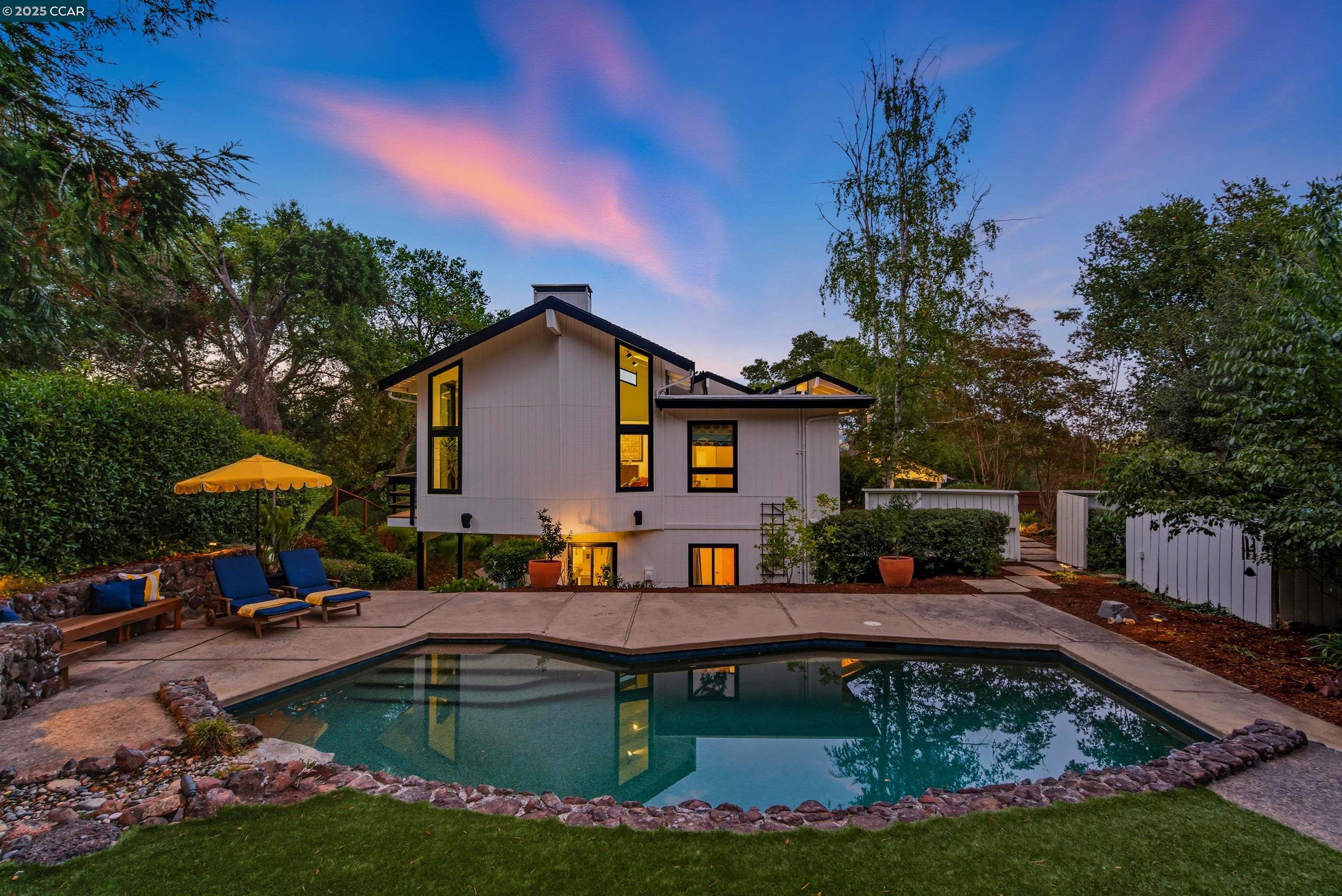 4161 Coralee Ln