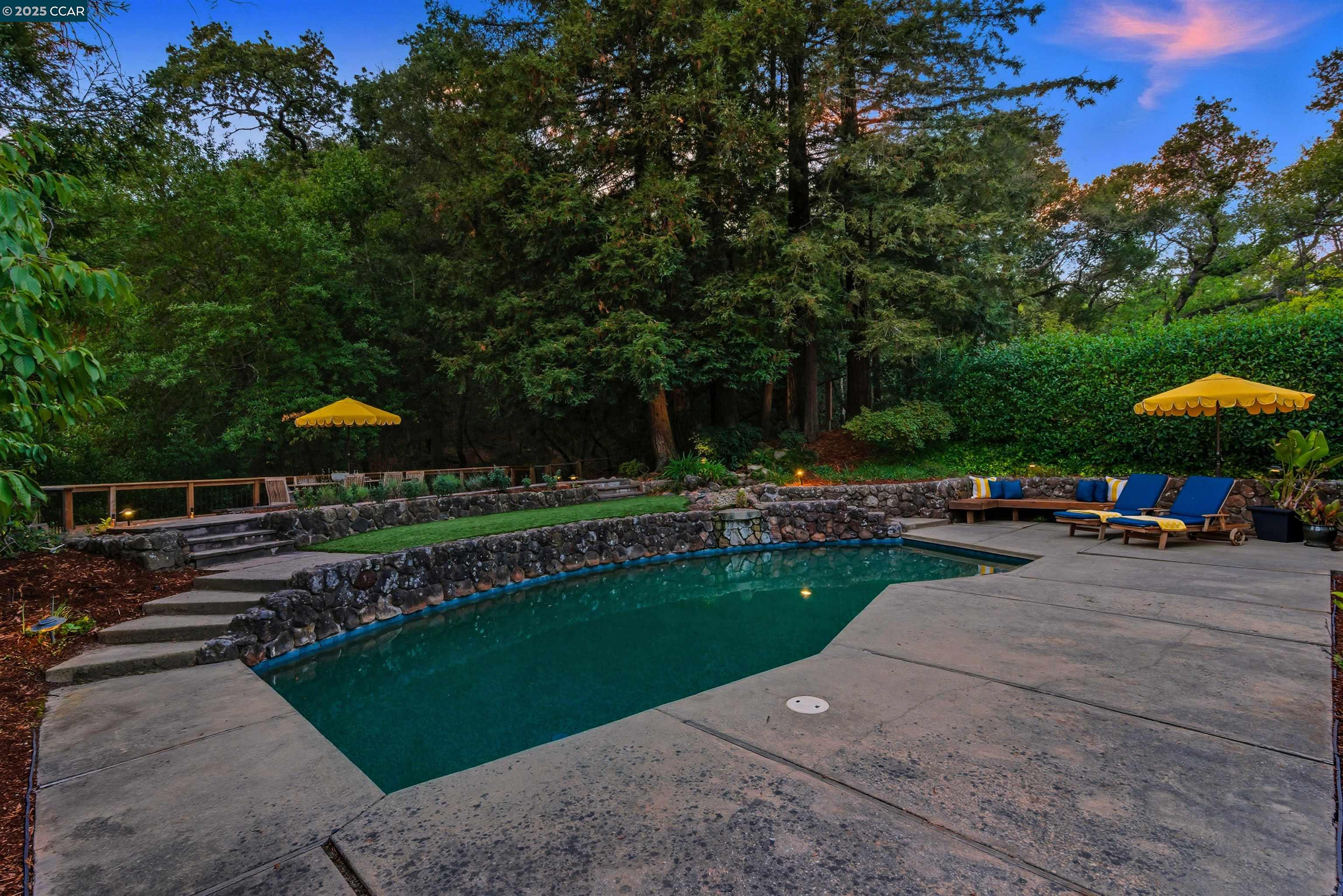4161 Coralee Ln