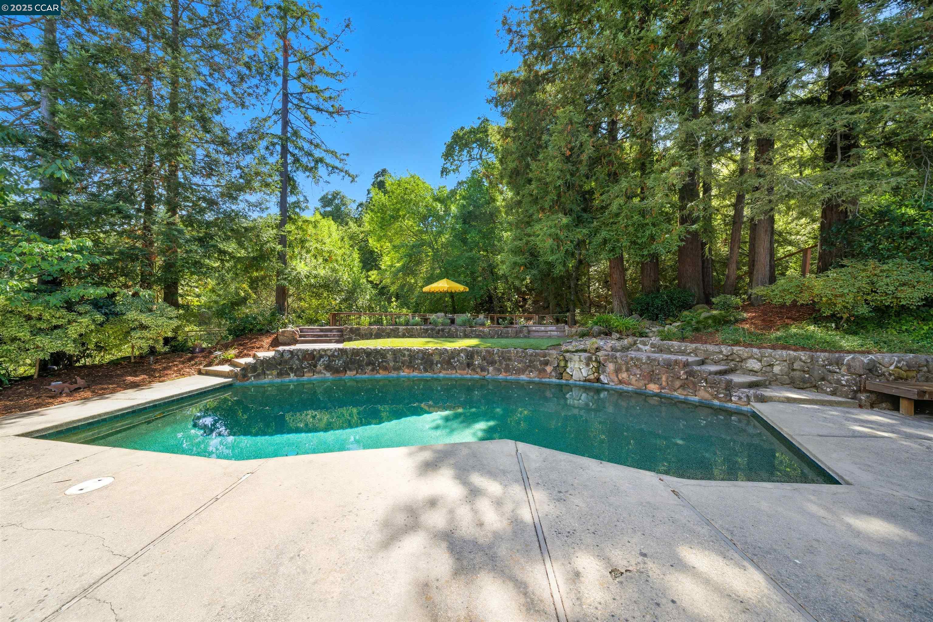 4161 Coralee Ln