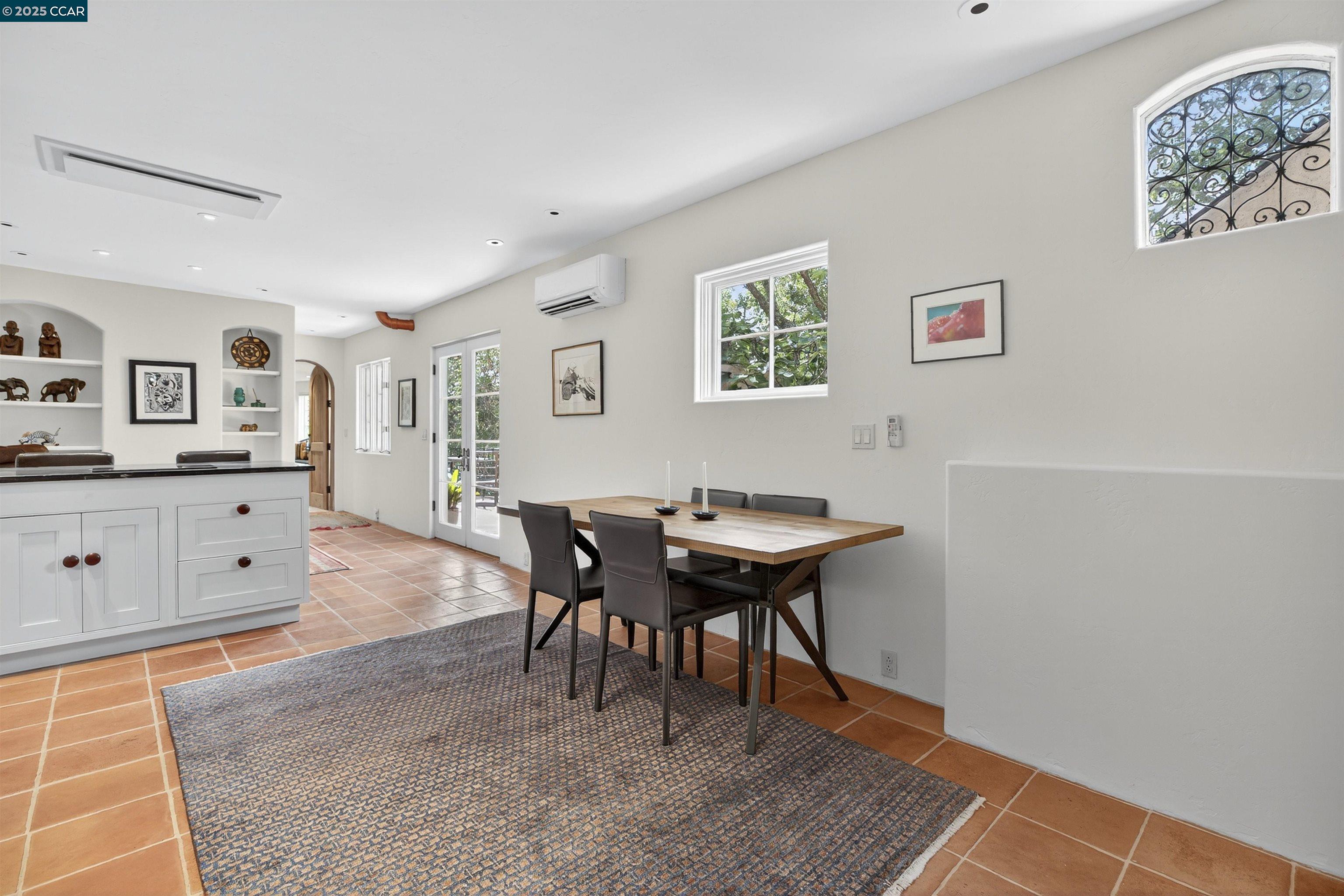 1 La Campana Rd, Apt #1