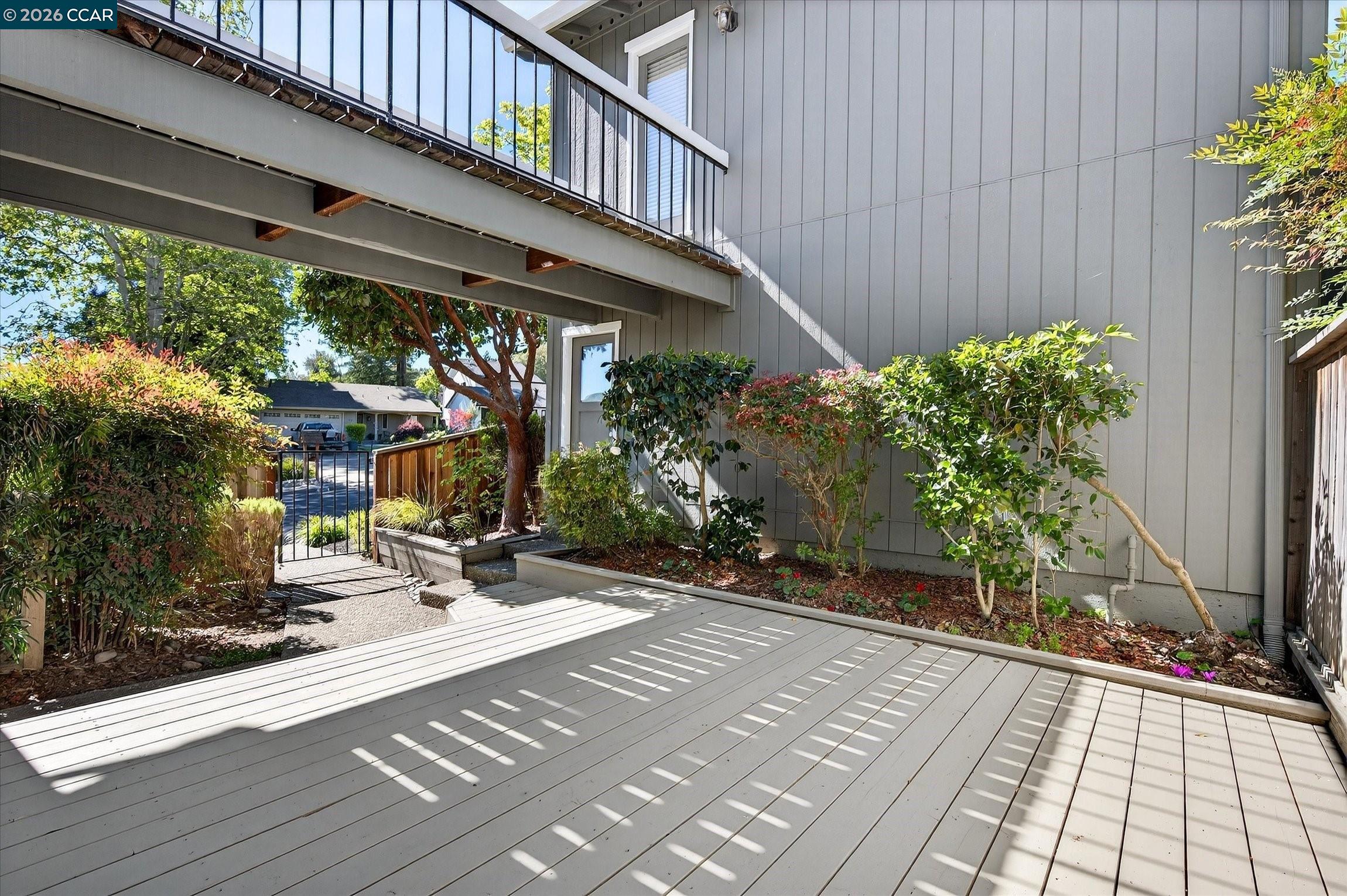 1736 Saint Andrews Dr