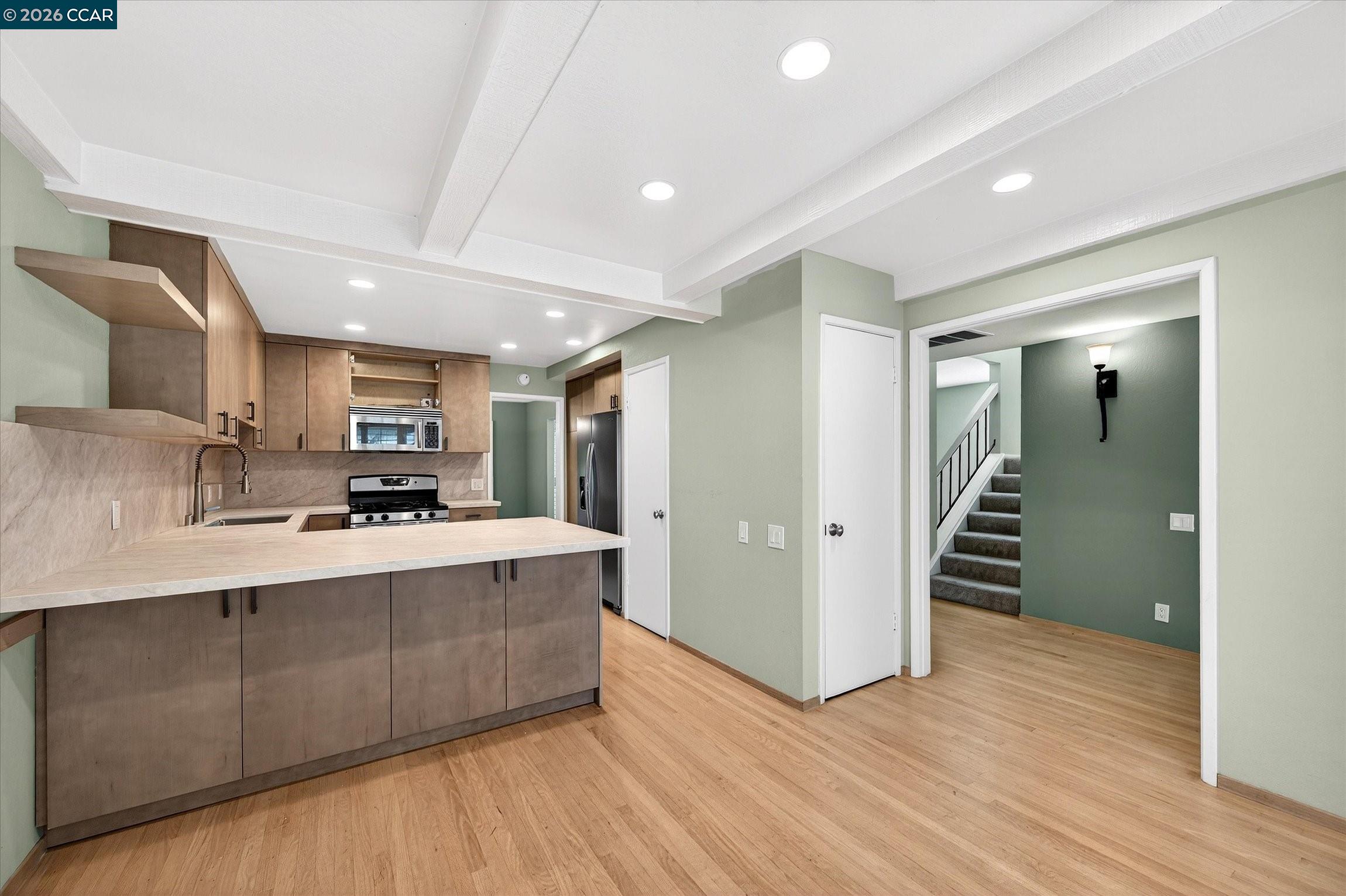 1736 Saint Andrews Dr