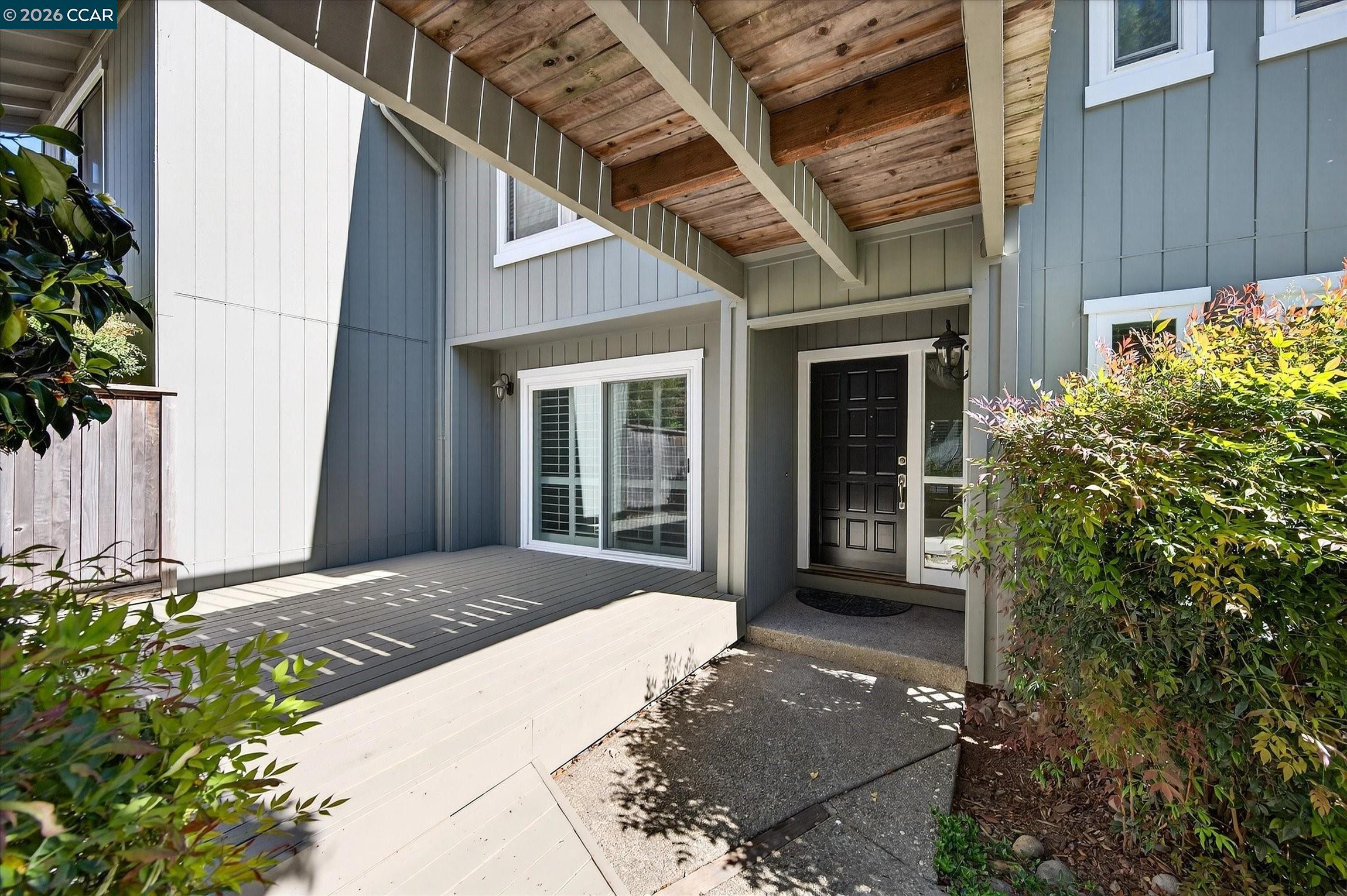 1736 Saint Andrews Dr