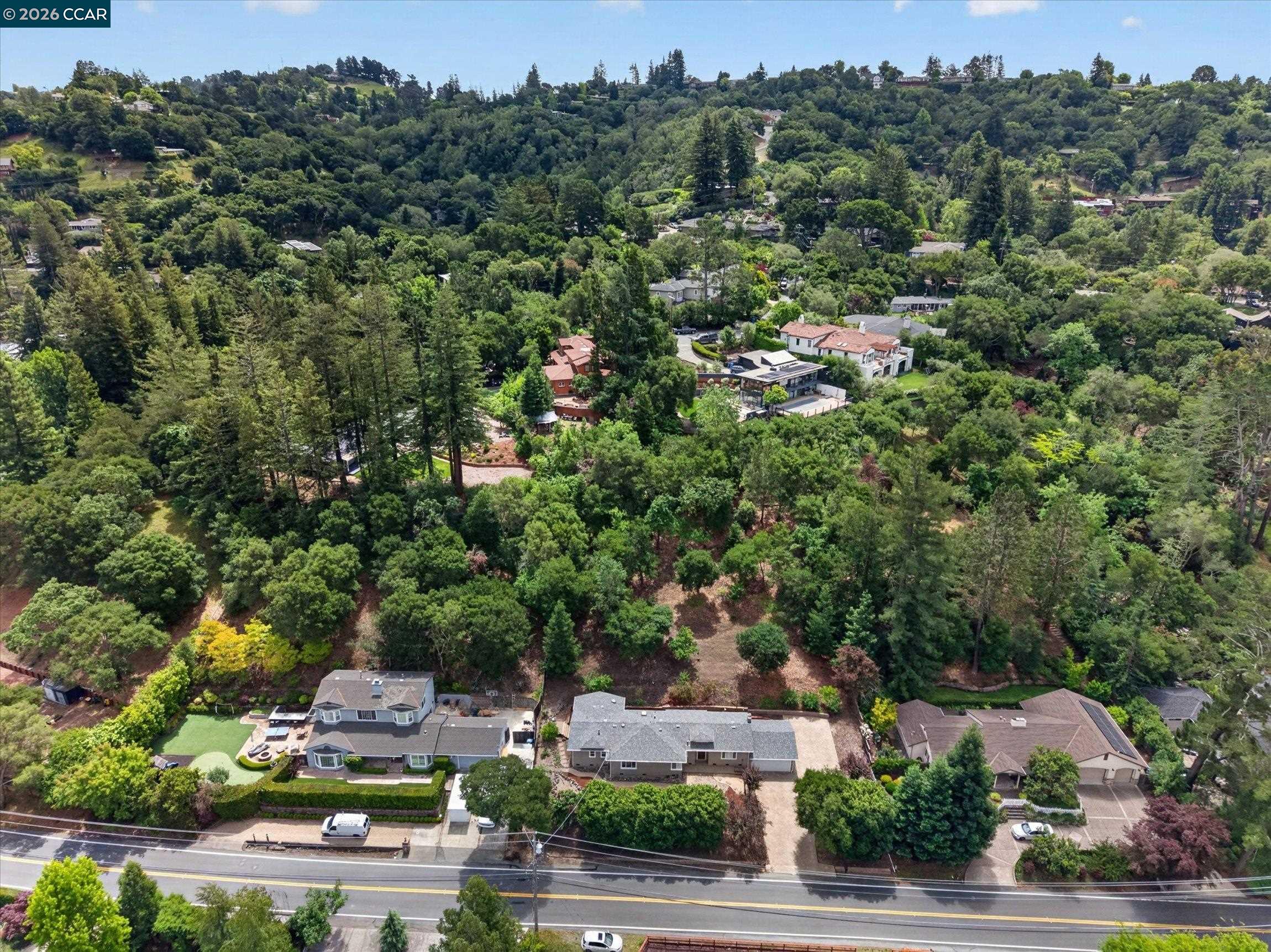 28 Rheem Blvd