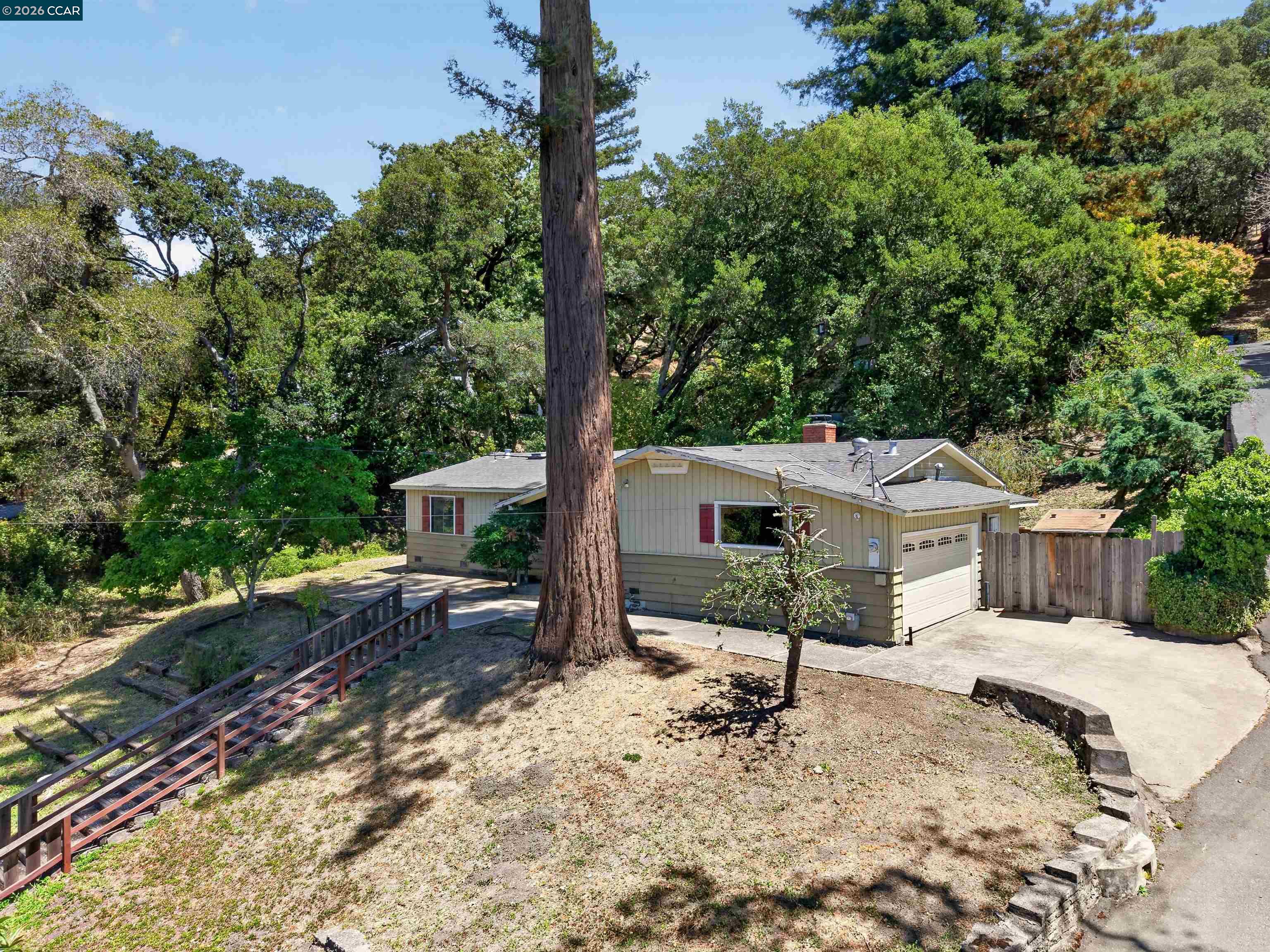 3 Shadow Creek Ln