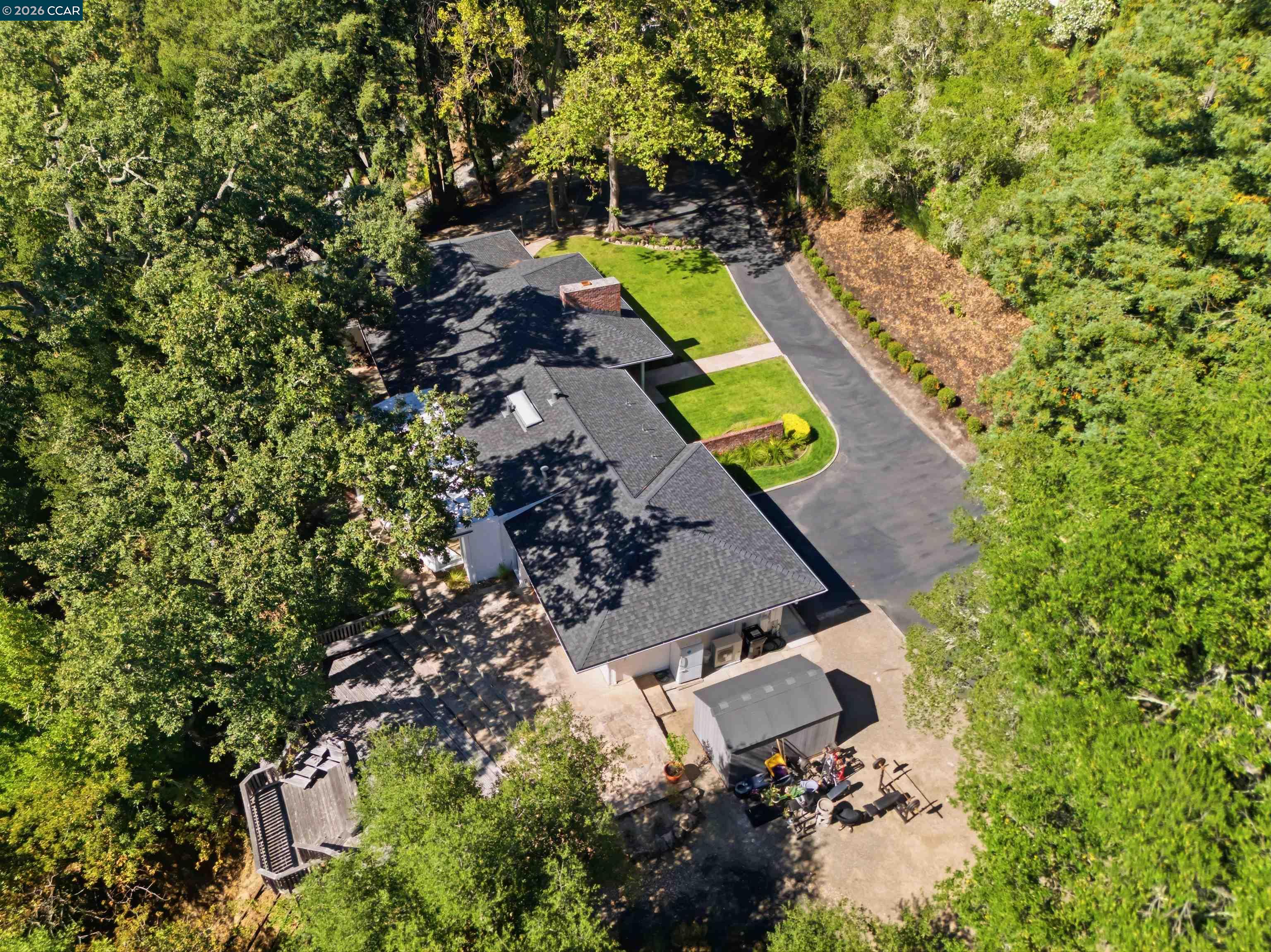 18 Sycamore Rd
