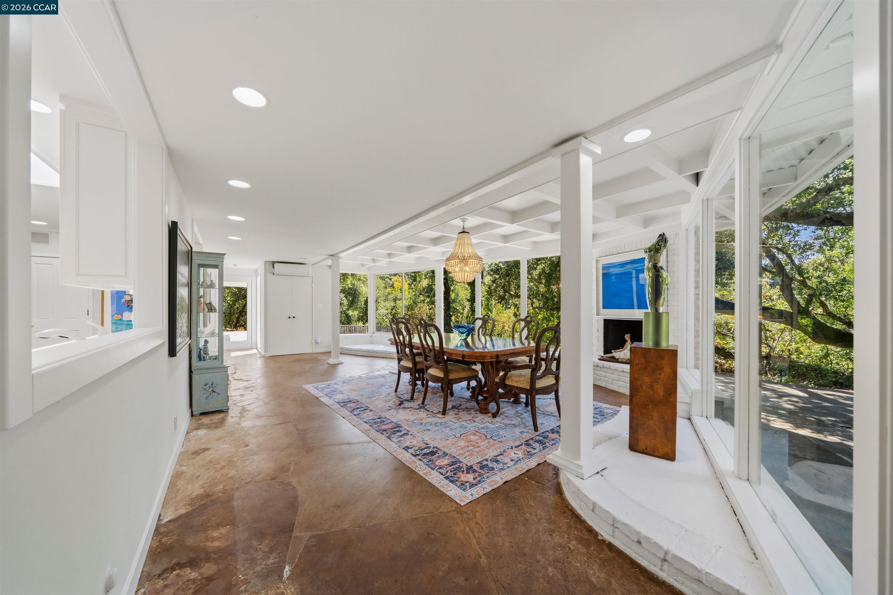 18 Sycamore Rd