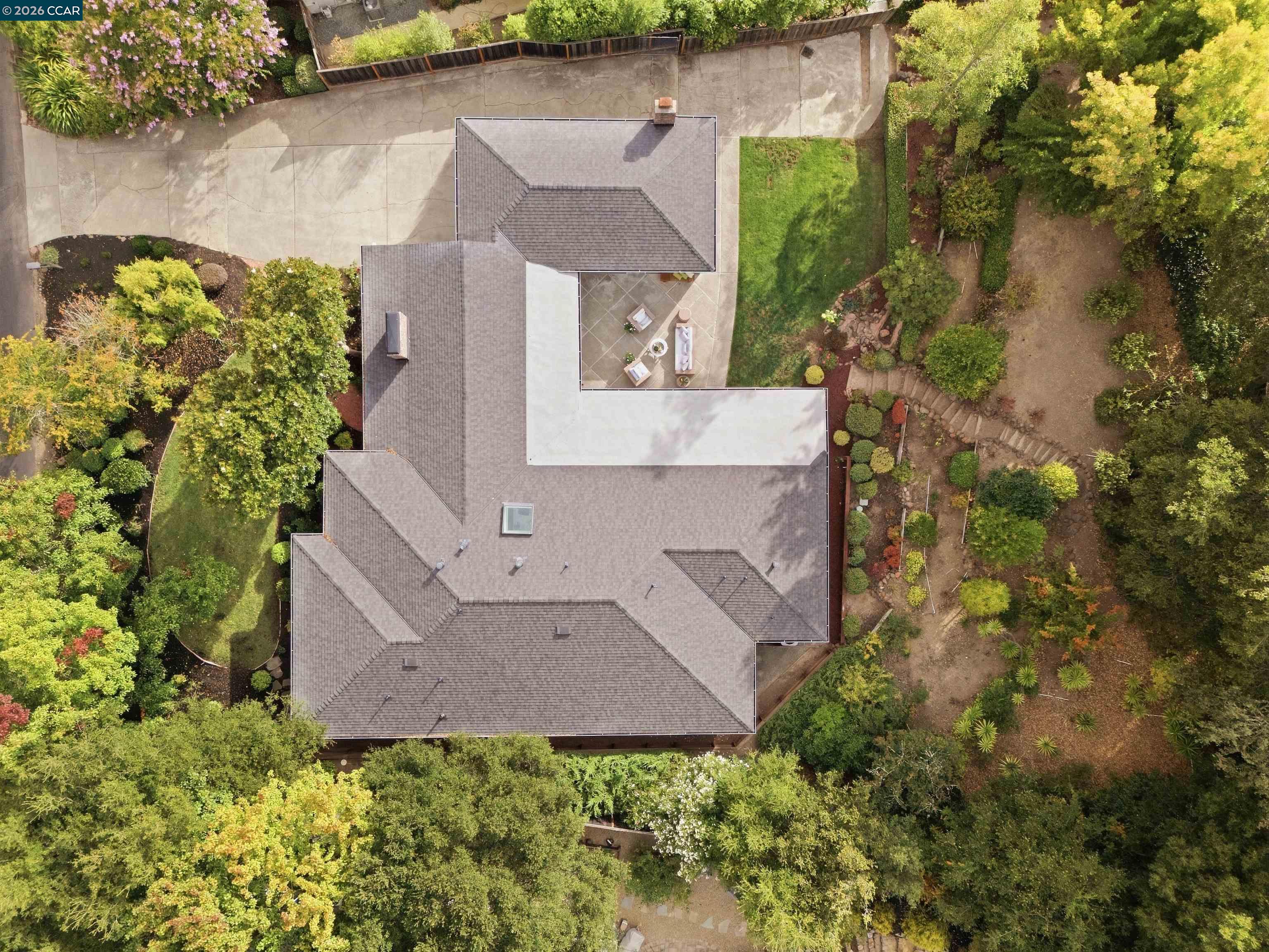 57 Lombardy Ln