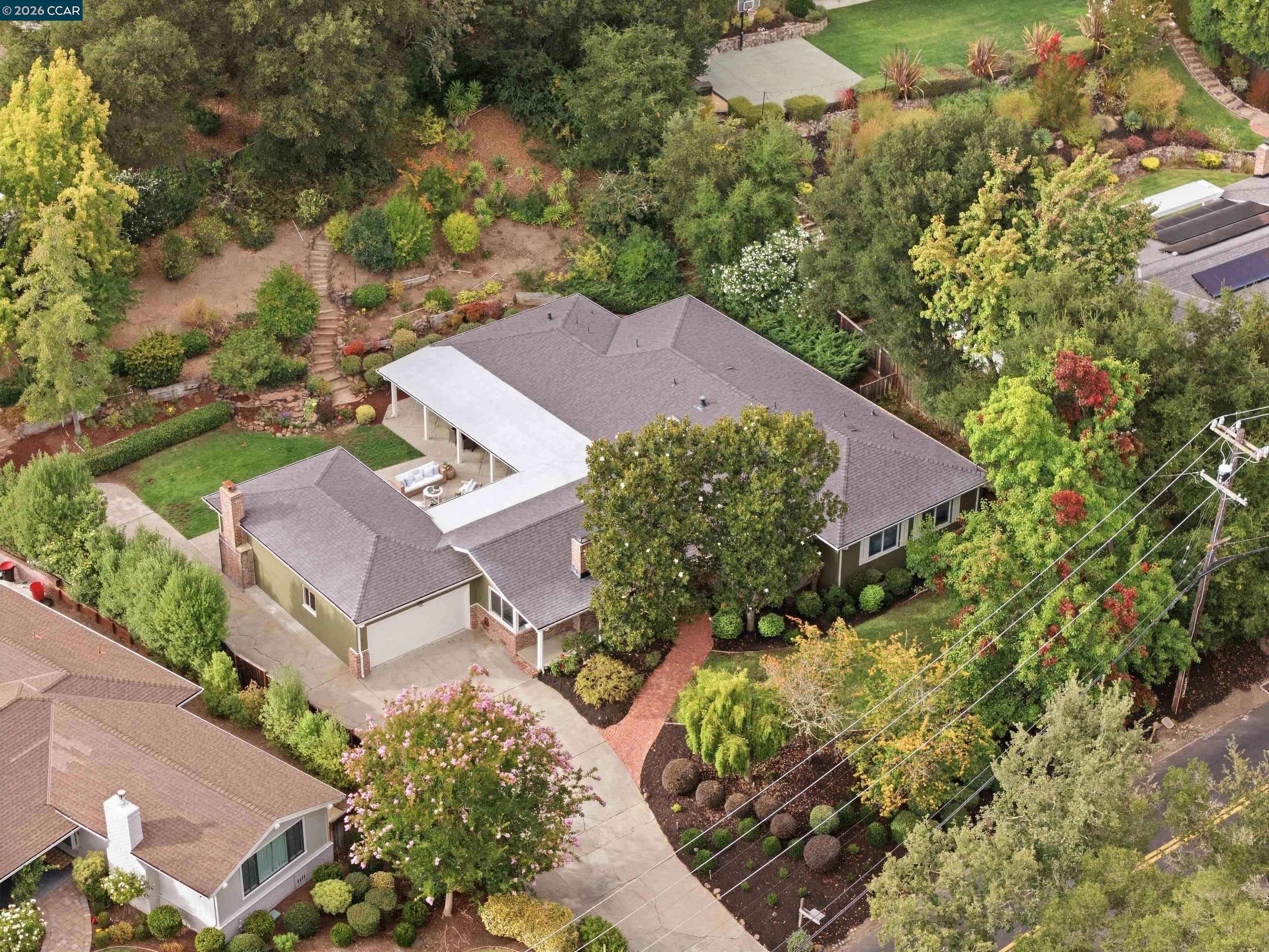 57 Lombardy Ln