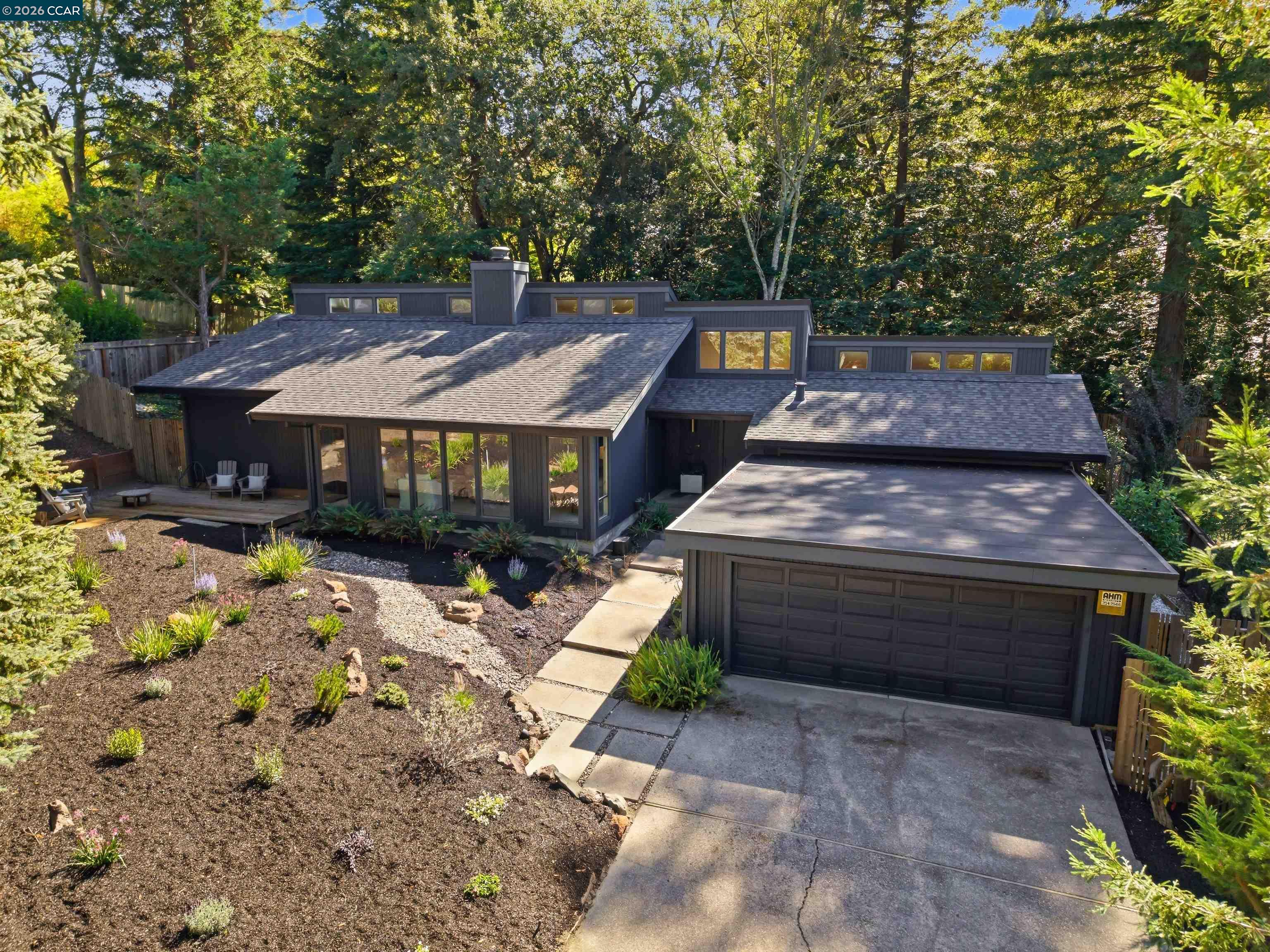 41 E Altarinda Dr