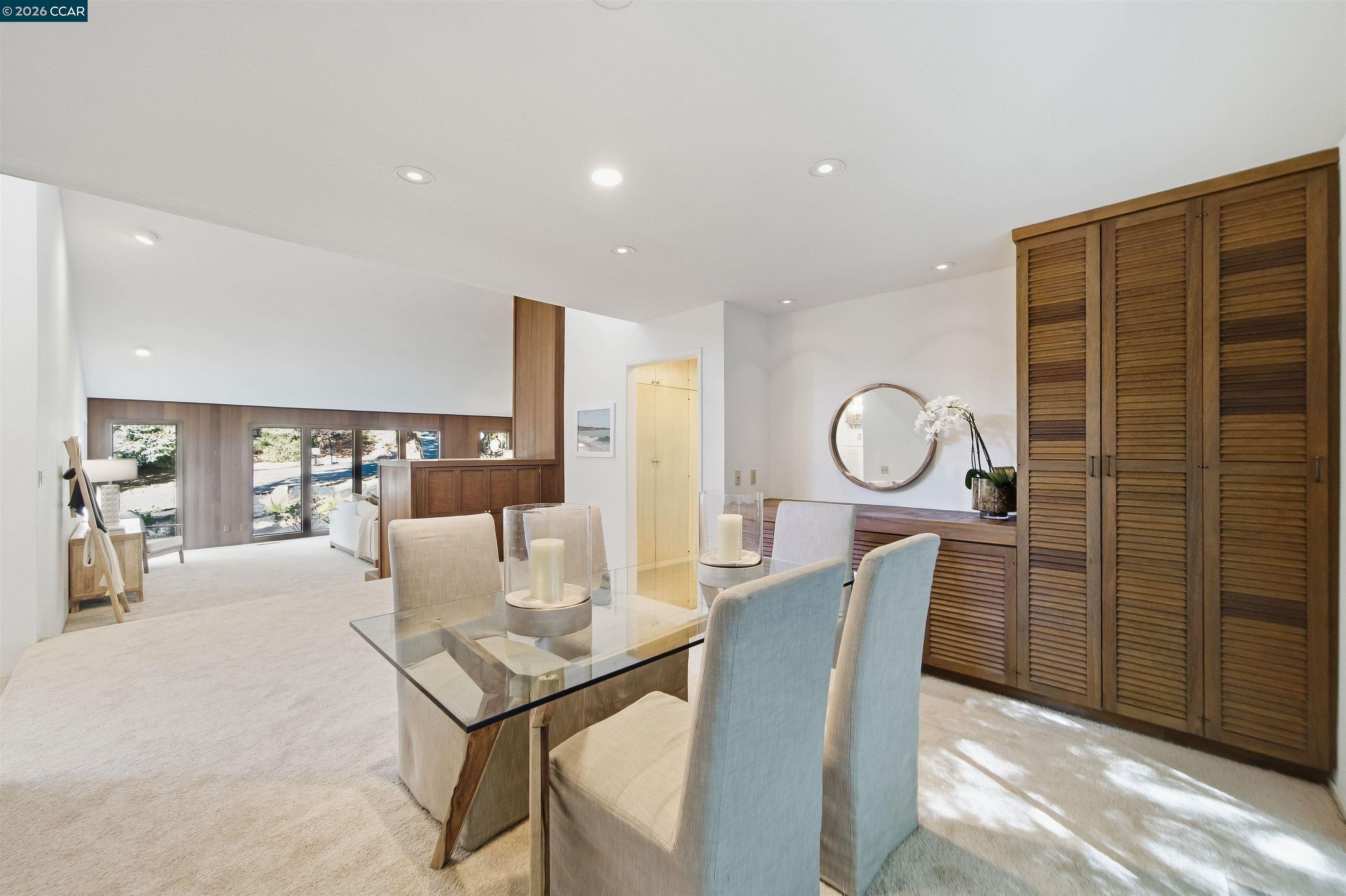 41 E Altarinda Dr