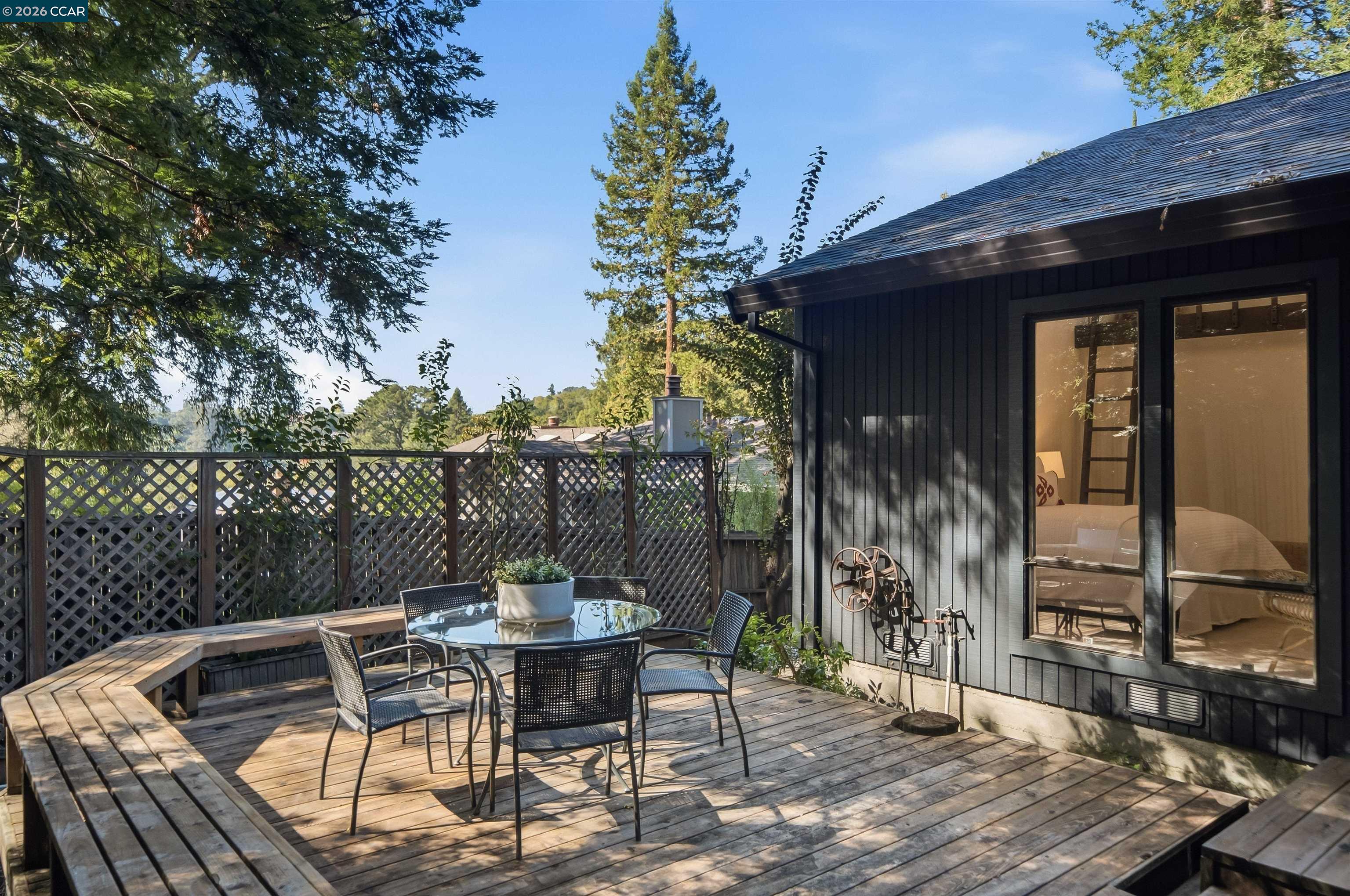 41 E Altarinda Dr