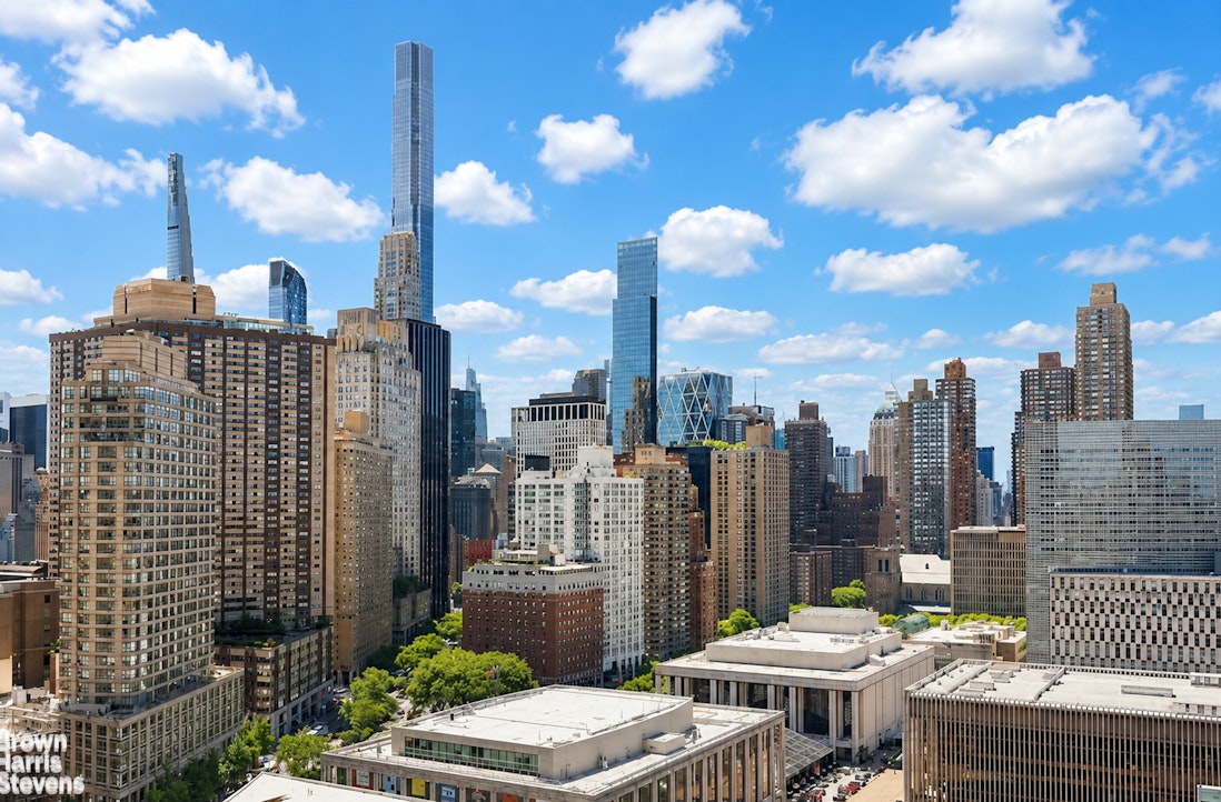 130 W 67TH Street 9M