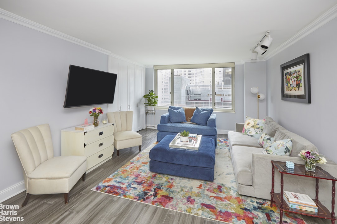 130 W 67TH Street 9M