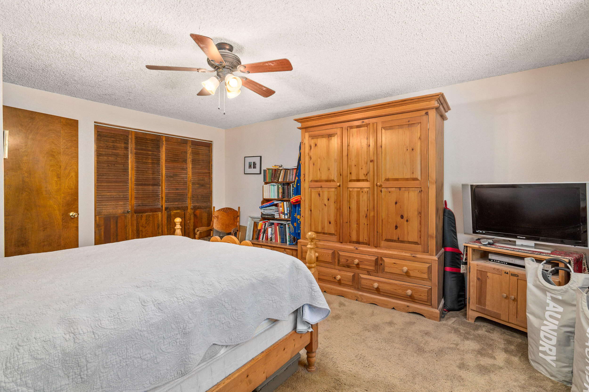 3211 Riverbanks Road