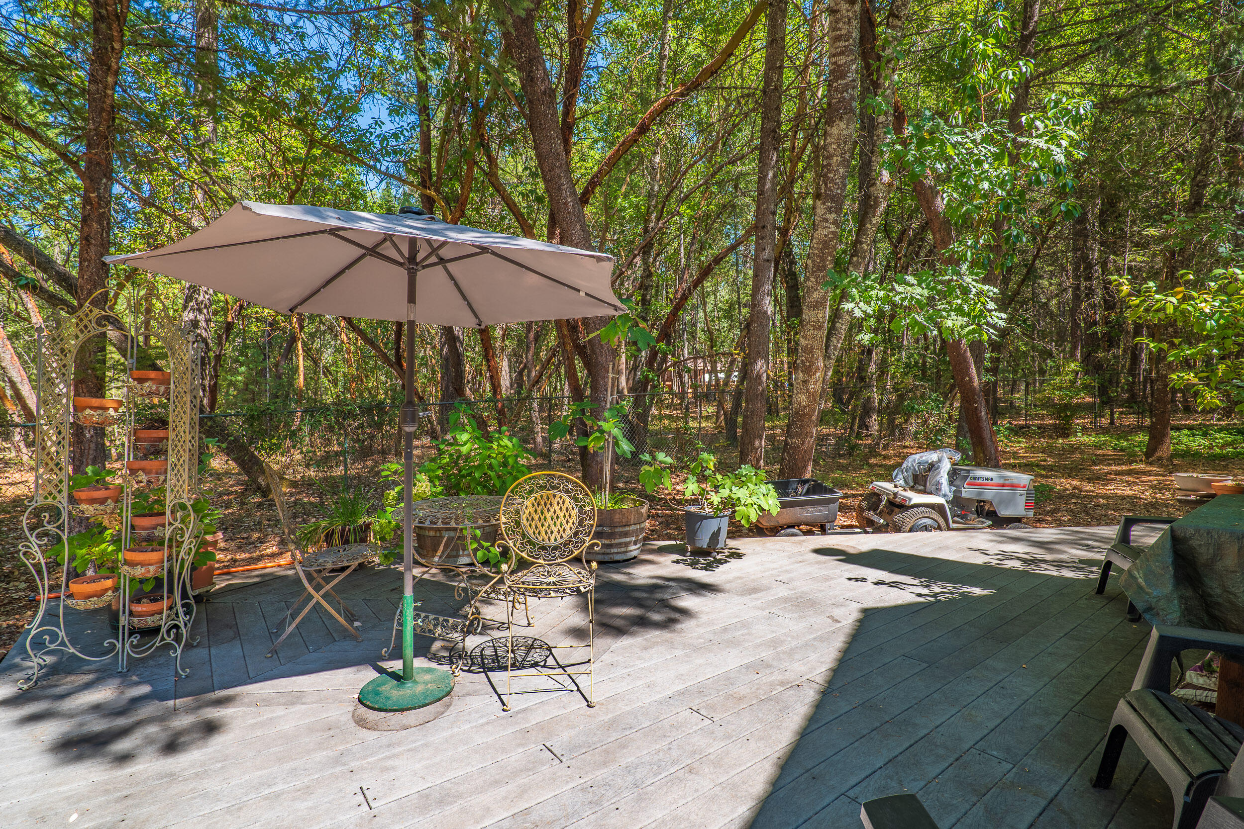3211 Riverbanks Road