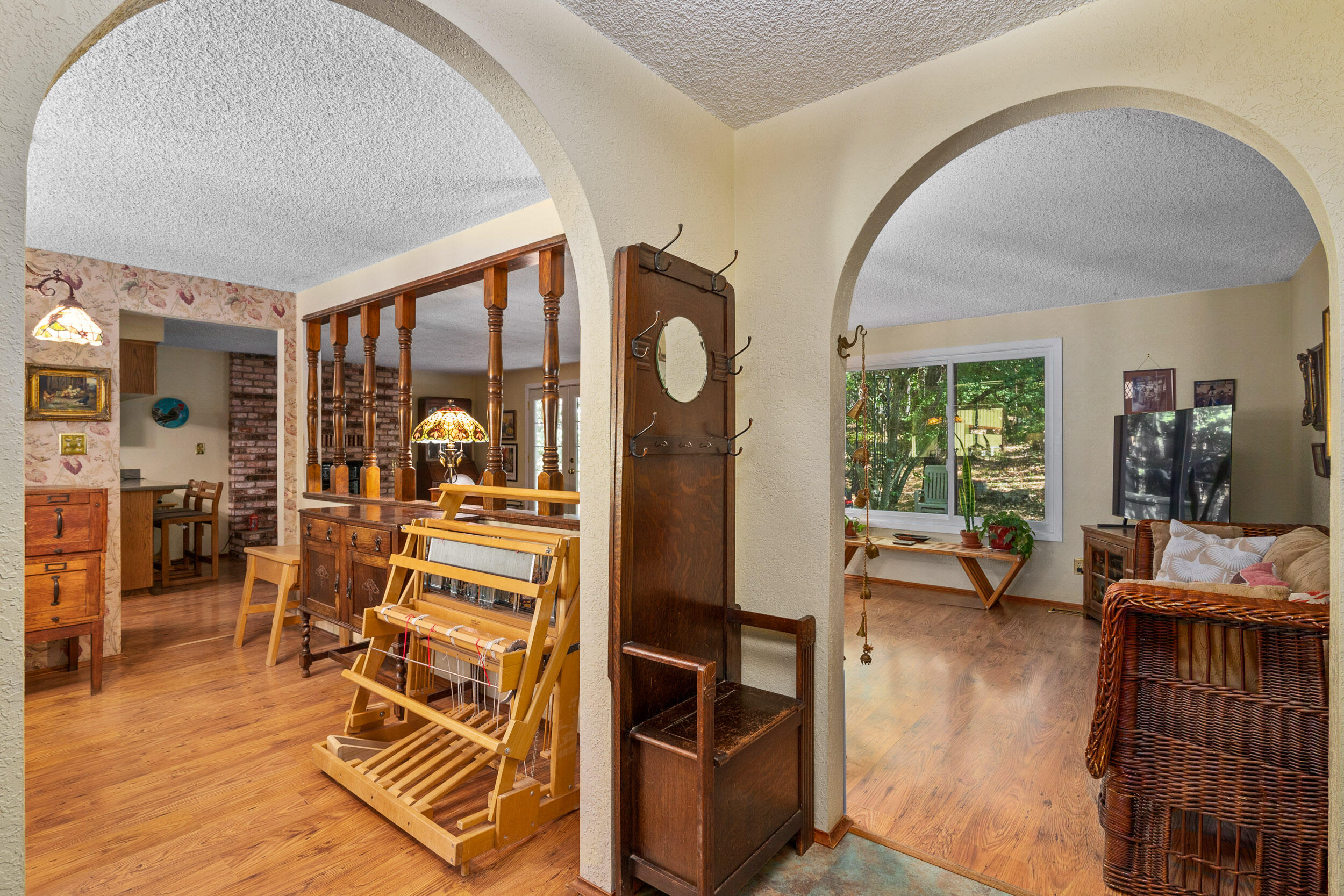 3211 Riverbanks Road