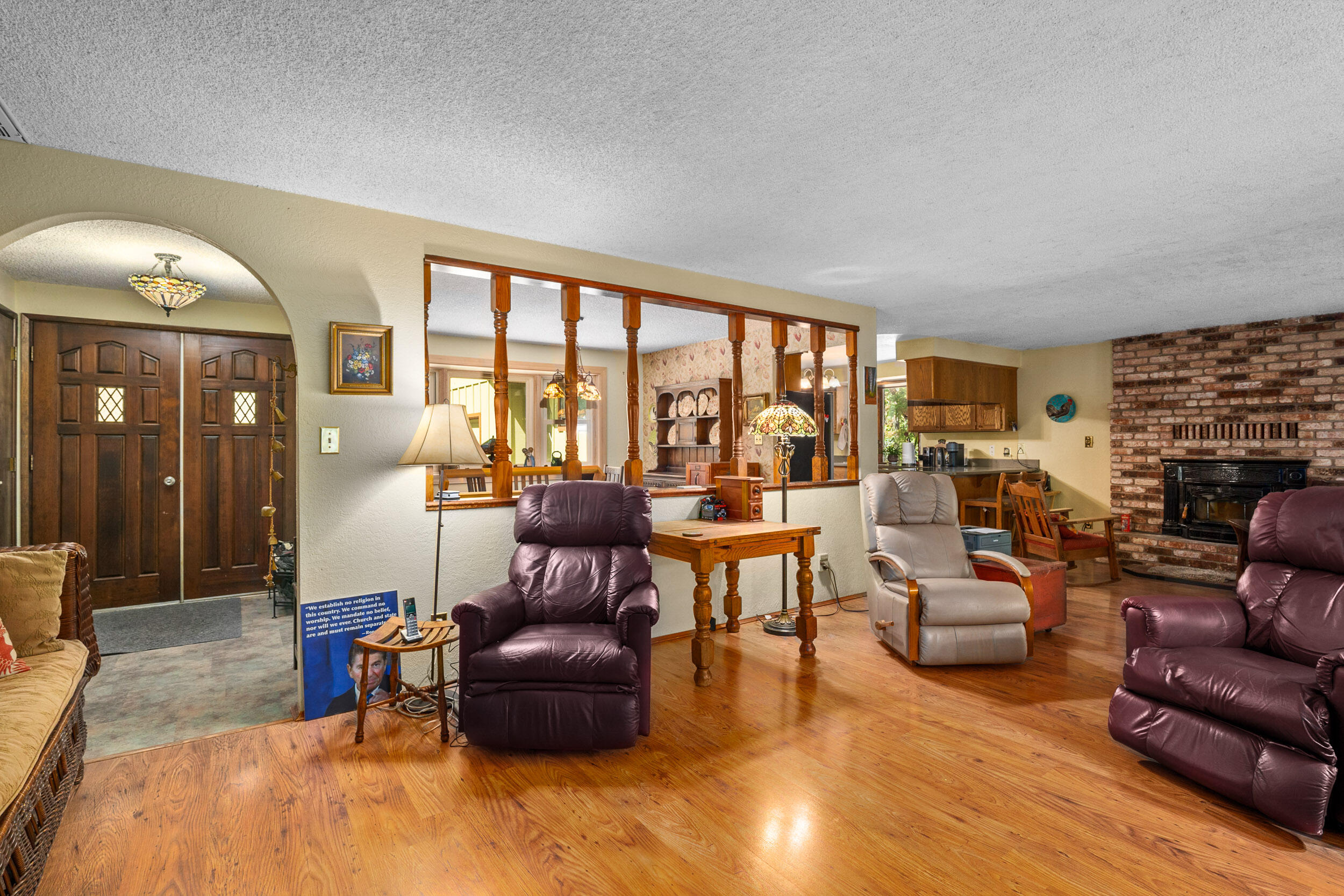 3211 Riverbanks Road